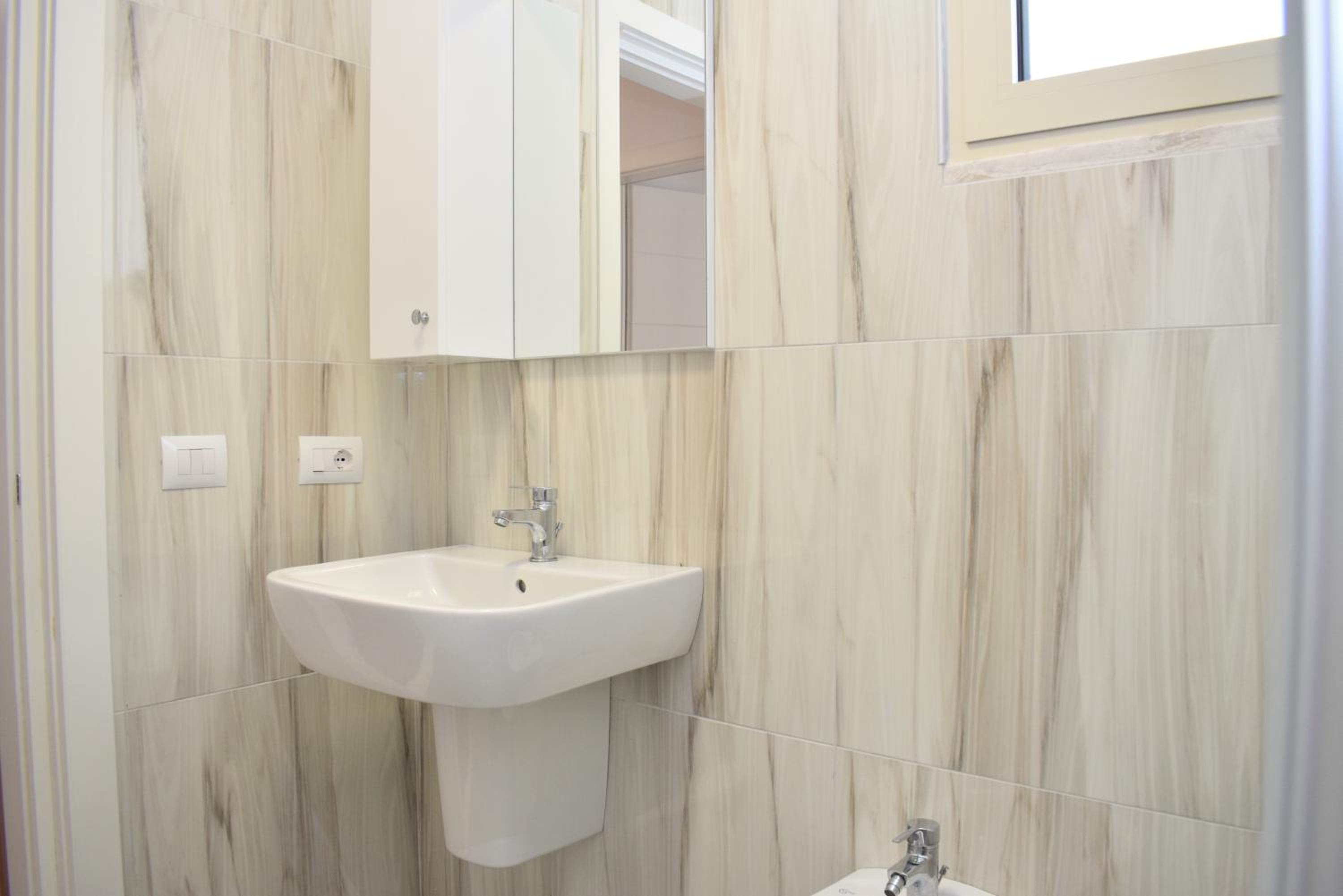 Sunny Beach Apartments - 202