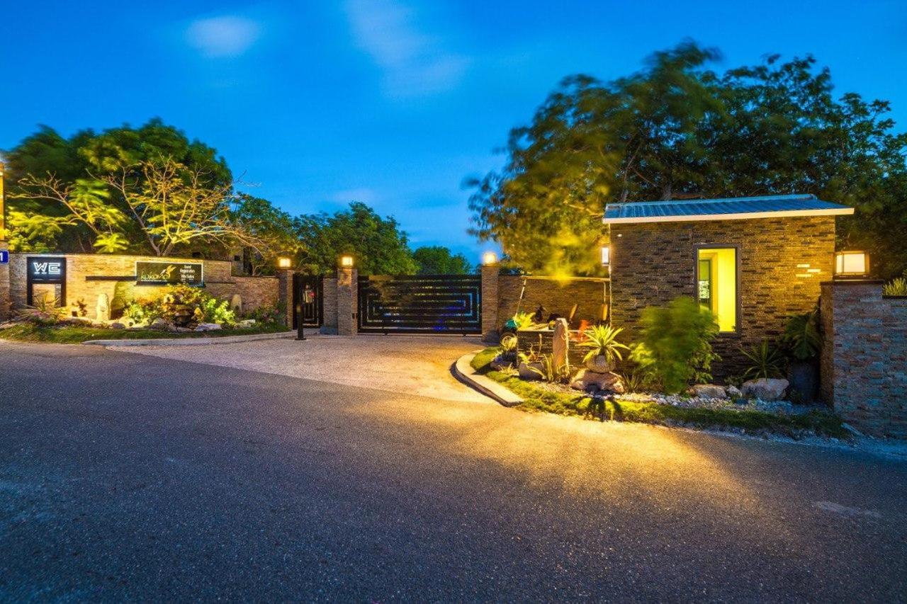 Hotel Kokomo Botanical Resort - Caribbean Family Cottages - Image 1