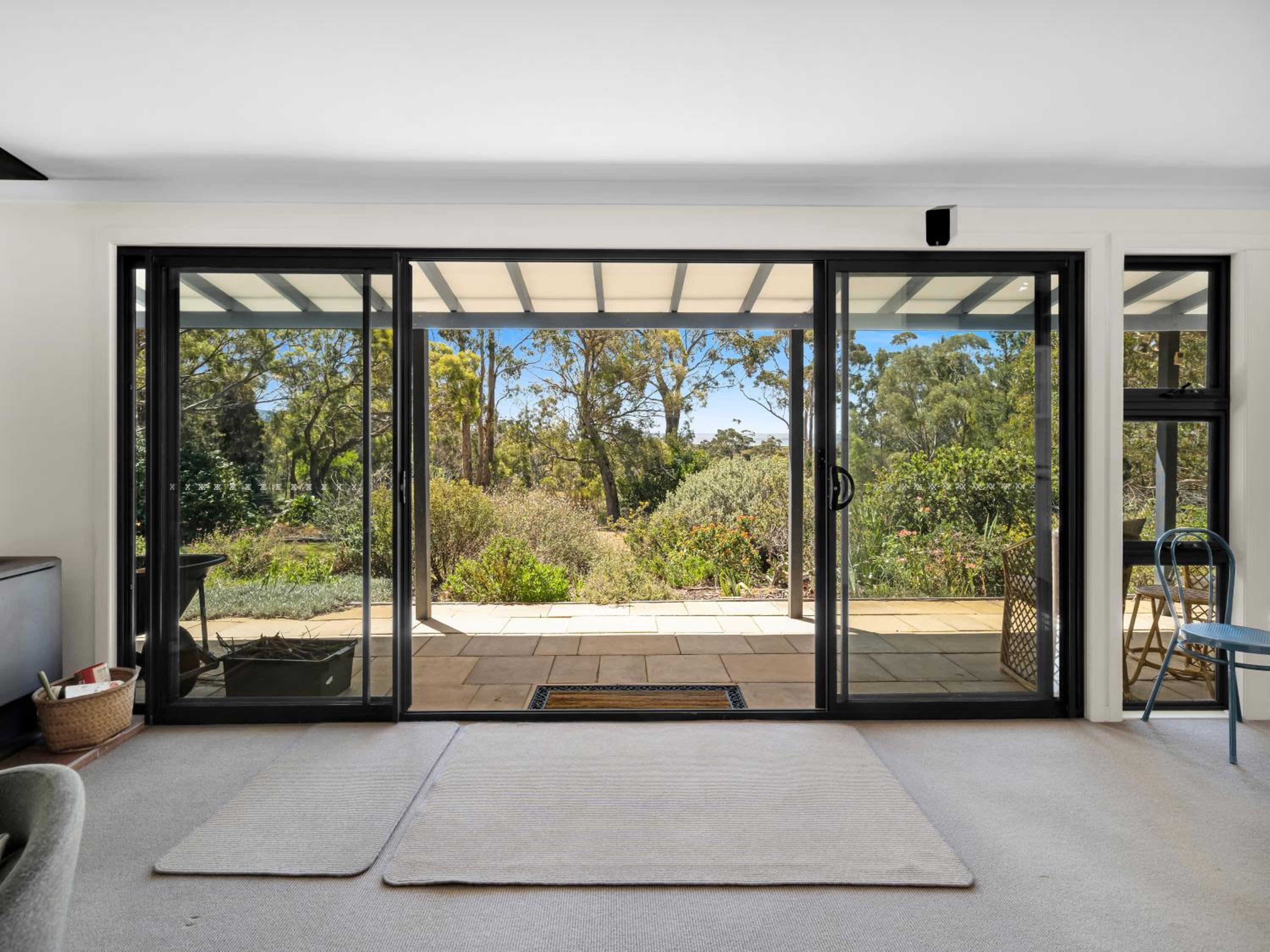 Escape to Bicheno