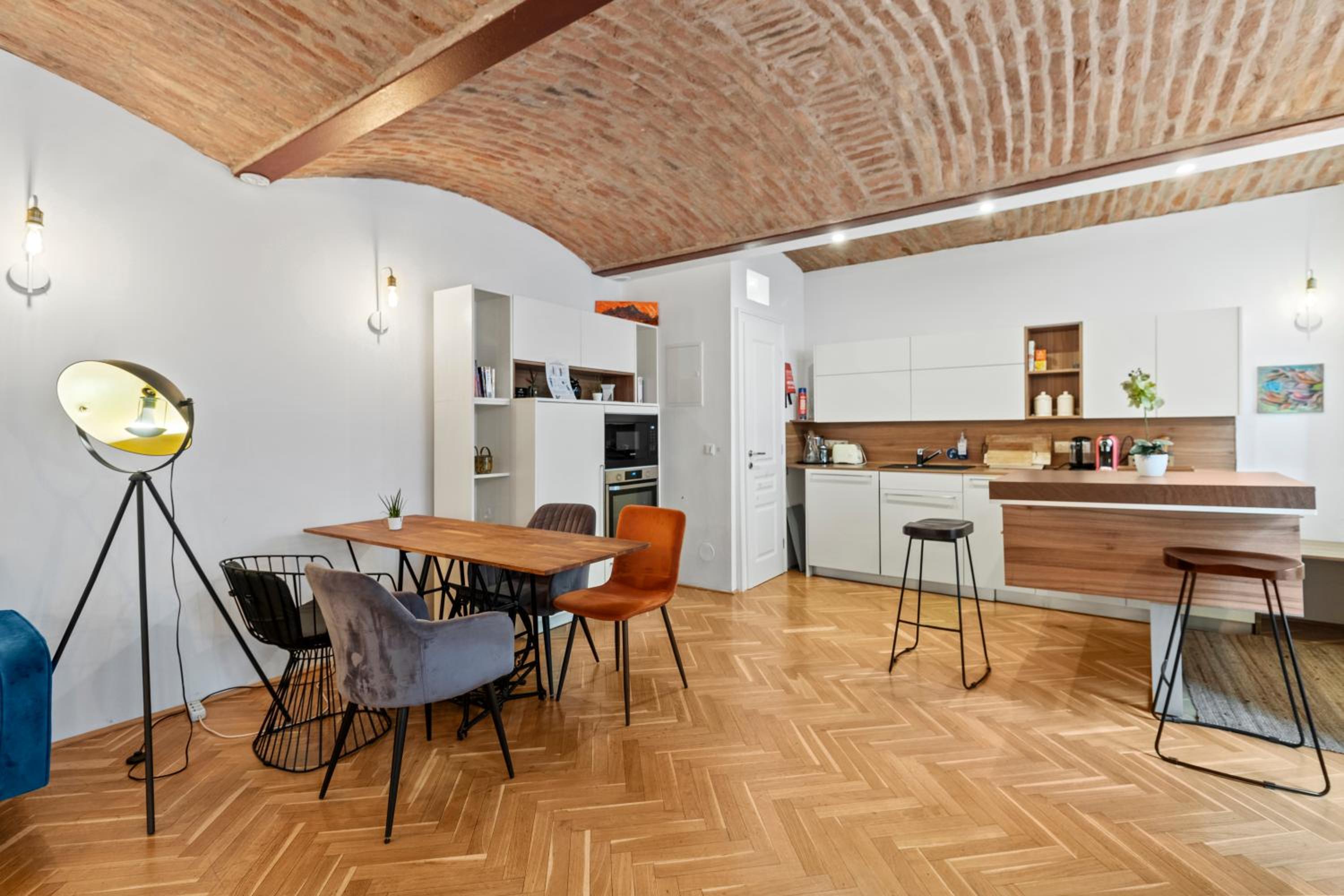 FarawayHomes Studio Vienna #B2