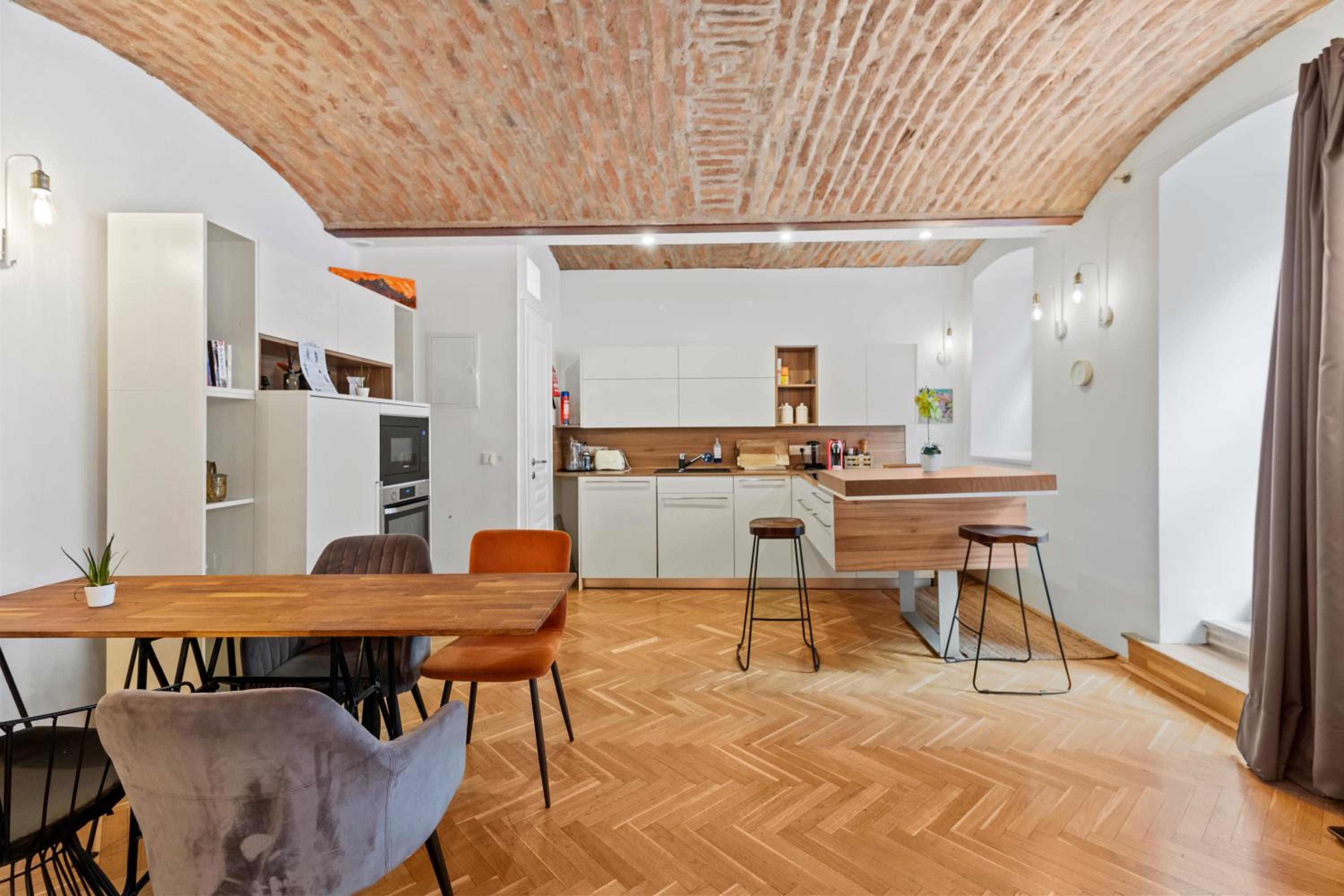 FarawayHomes Studio Vienna #B2