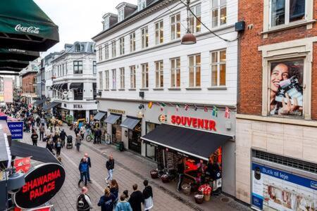 Apartment with Private Balcony in central Copenhagen City