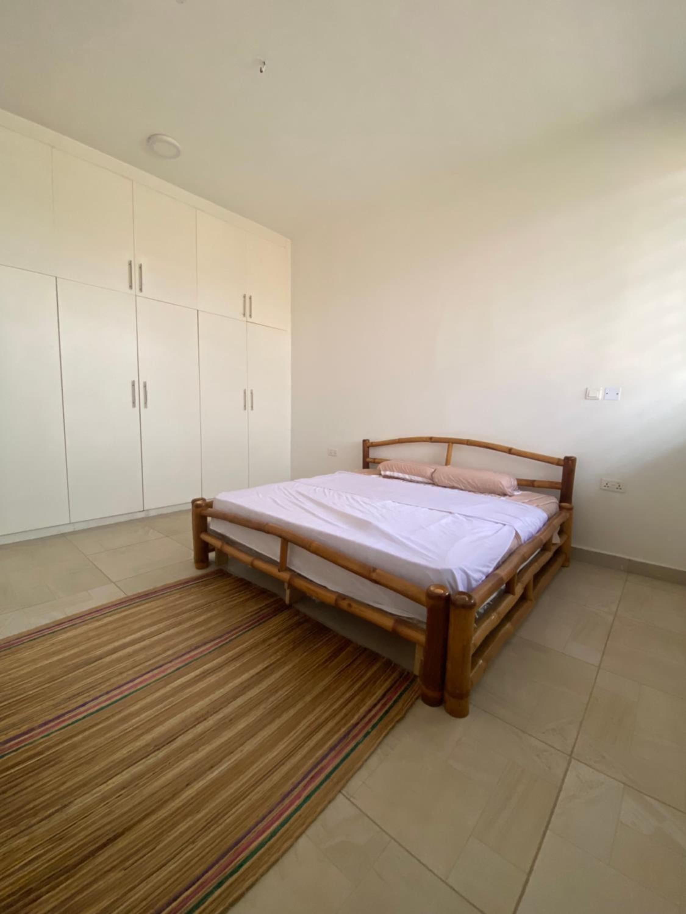 New Modern Luxury Apartment view 4