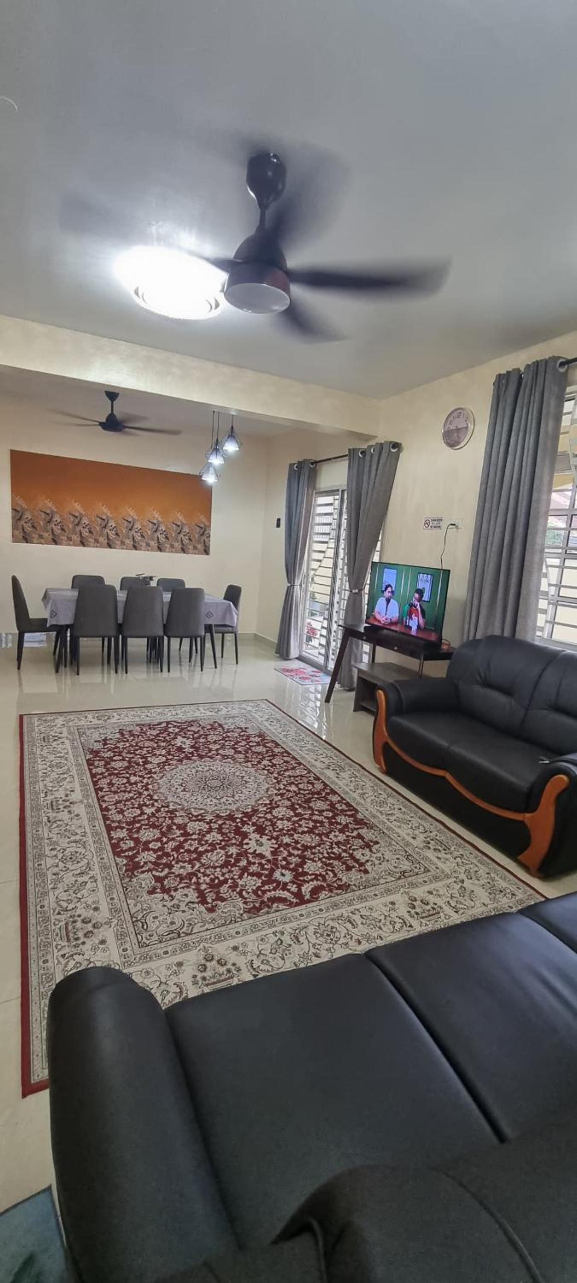 D' Serdang Homestay kepala batas Penang