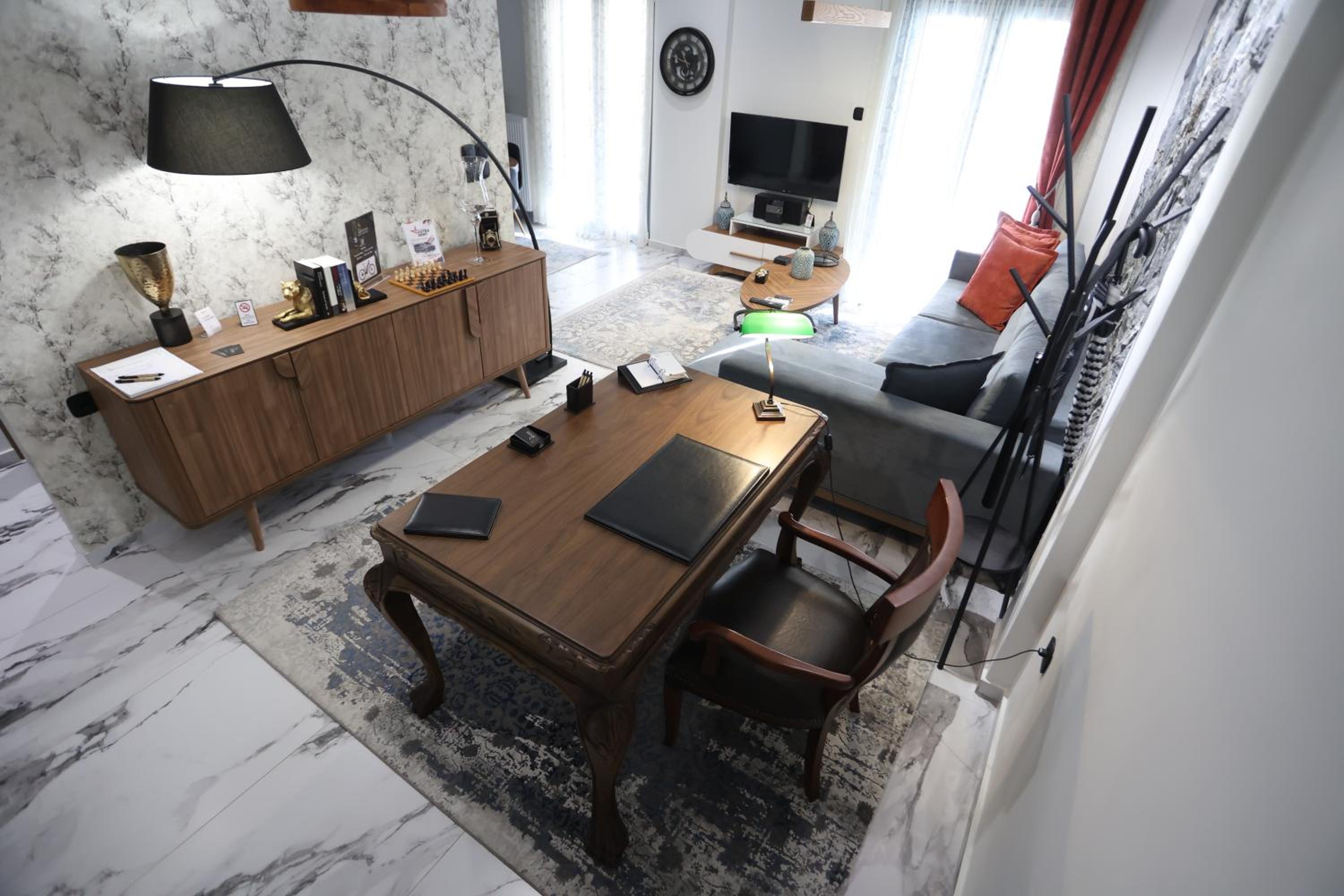 hotel room