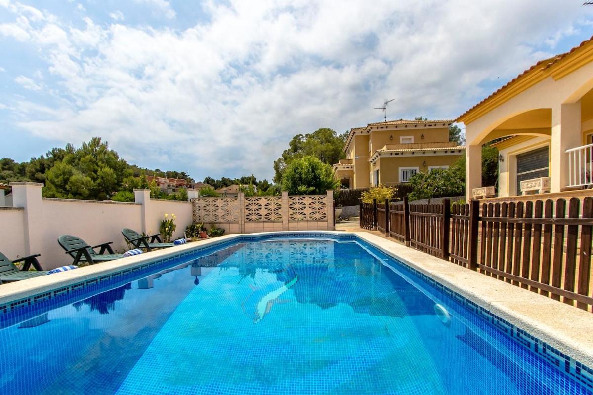 Catalunya Casas Cozy Costa Dorada with private pool, 3km to beach view 4