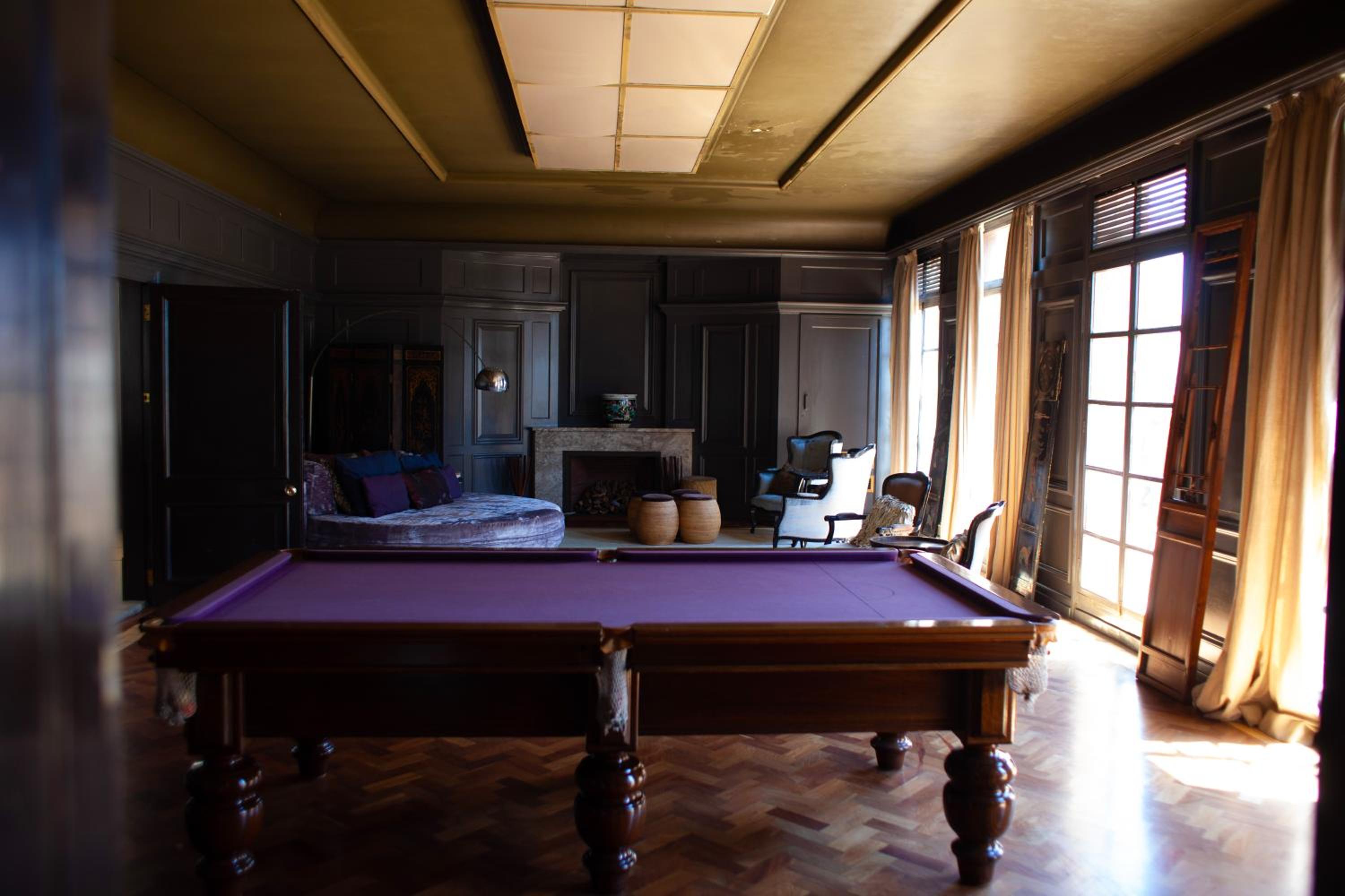 lounge