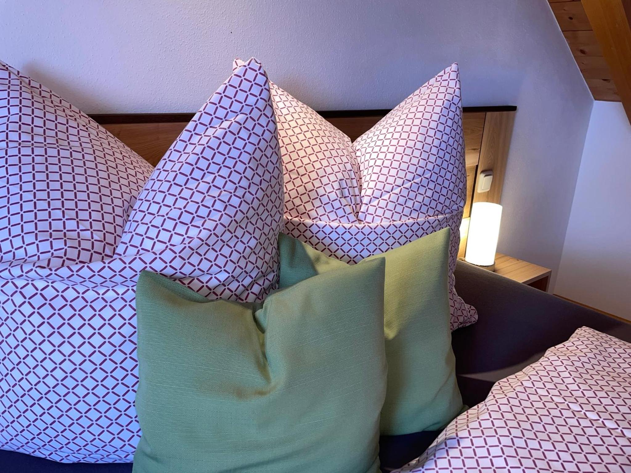 See Cafe Toni