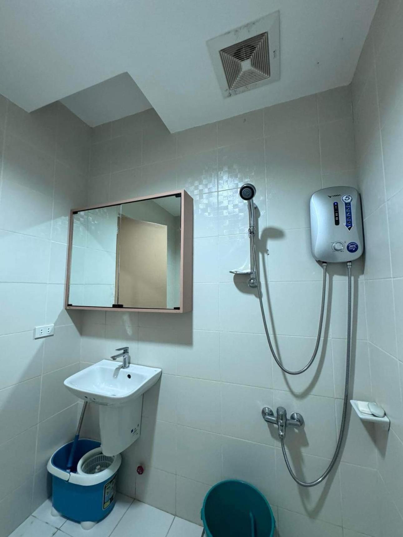 'D Ton Suite Home view 3