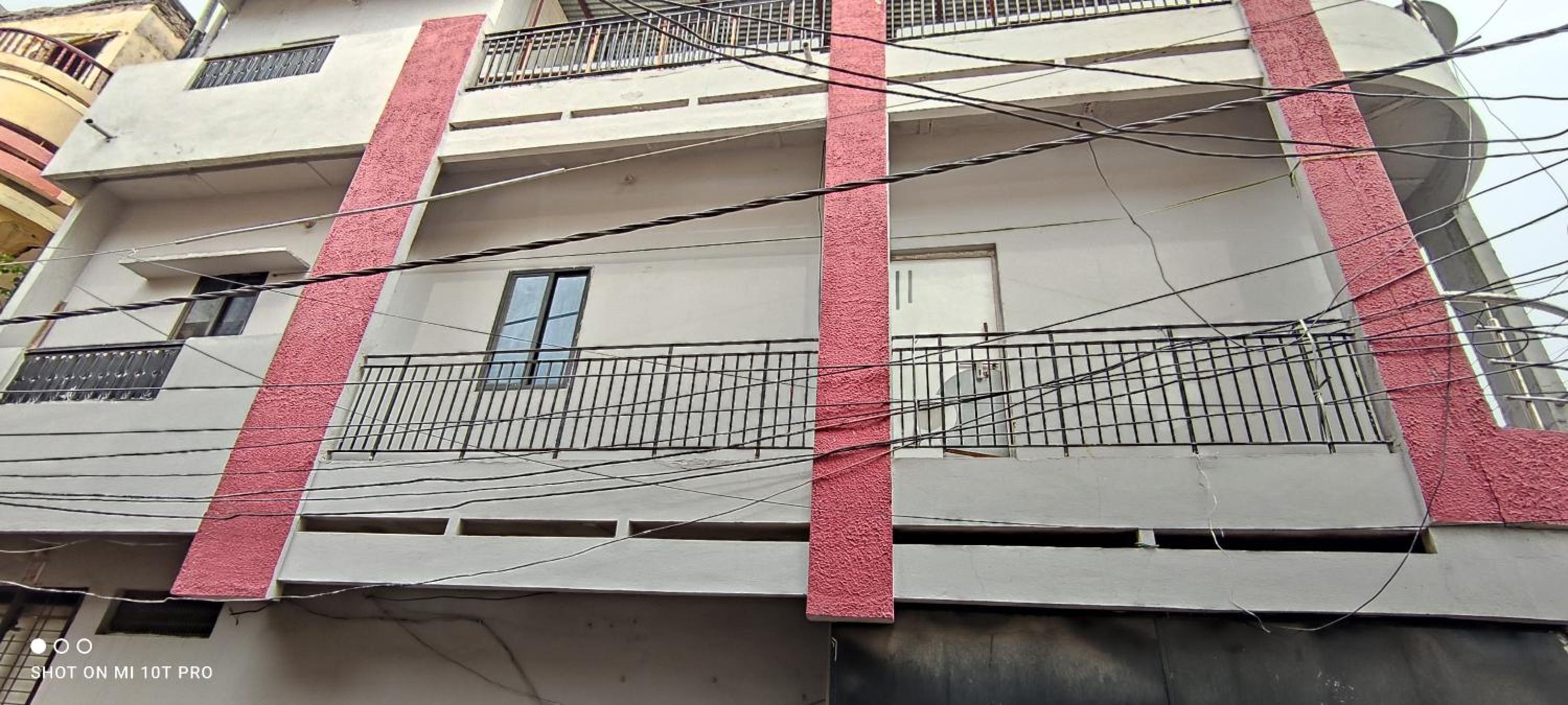 Photo 11