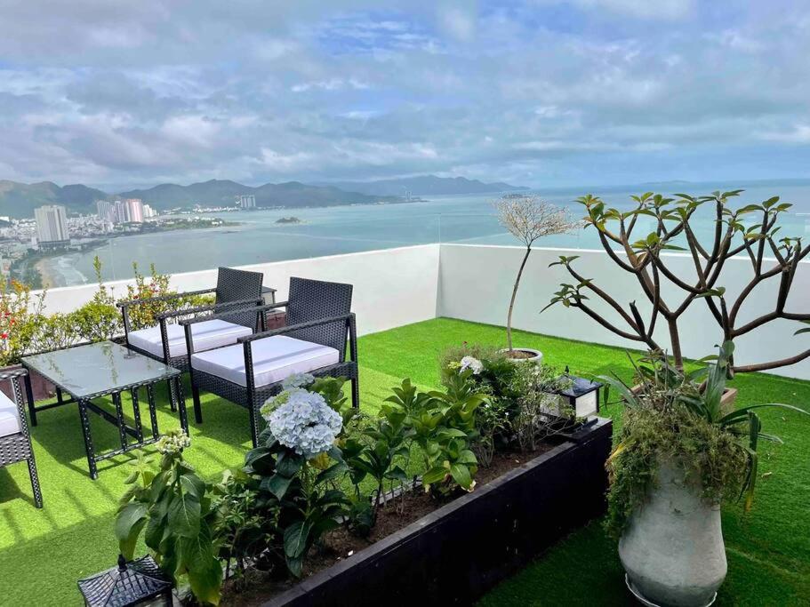 Holi Ocean Vista Sky Villa