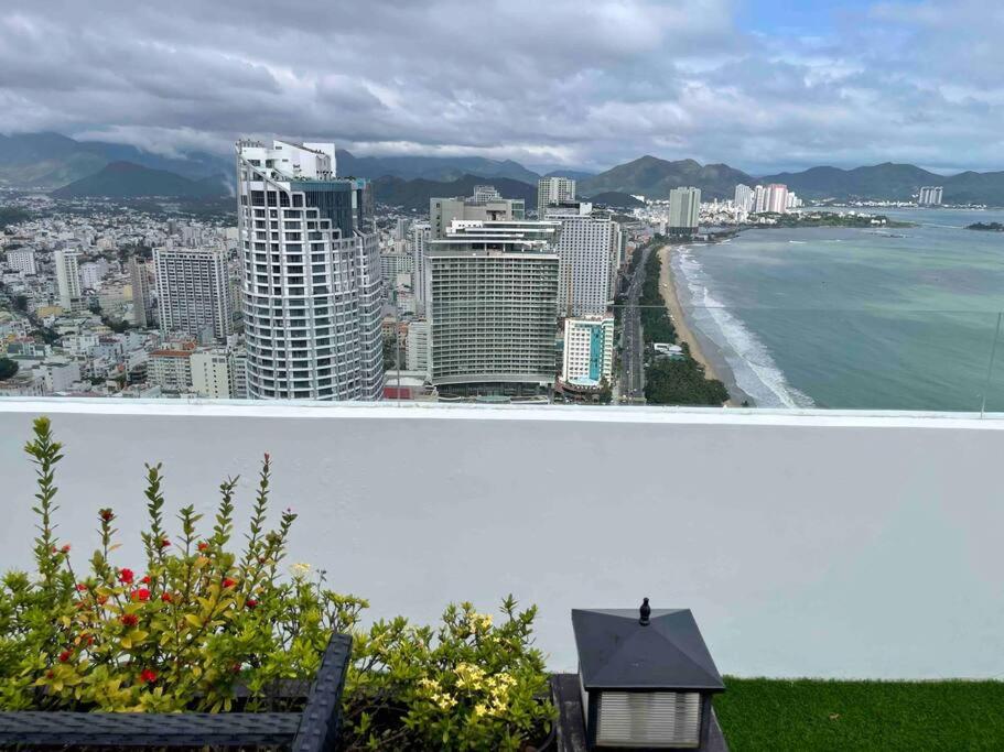 Holi Ocean Vista Sky Villa
