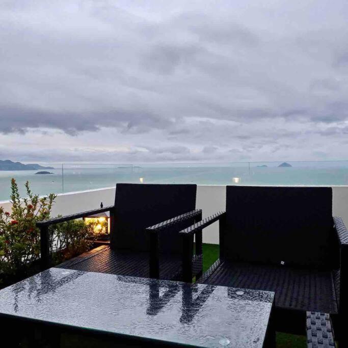 Holi Ocean Vista Sky Villa