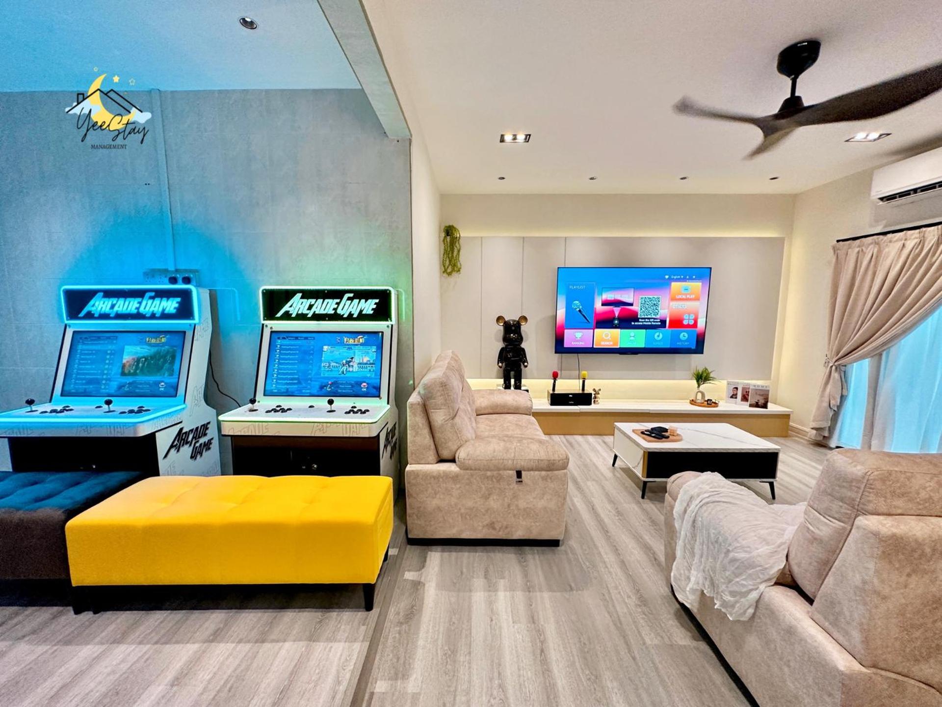 Kota Homestay-22pax with Karaoke,Arcade Game,Table Pool Walking 5min To Jonker photo 5