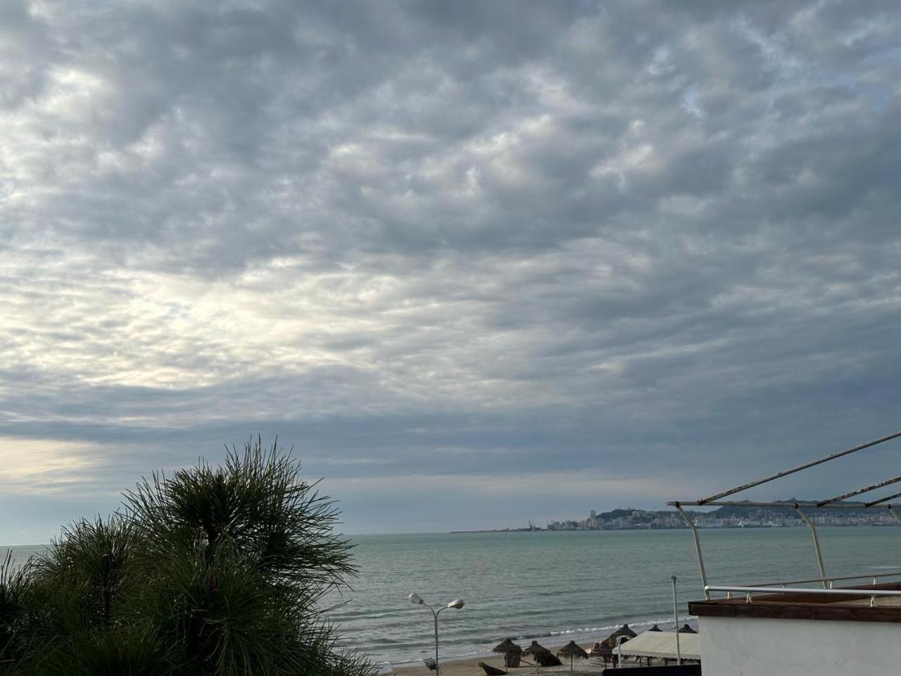 Sunset Sea View - Beachfront Balcony - AC - Wifi