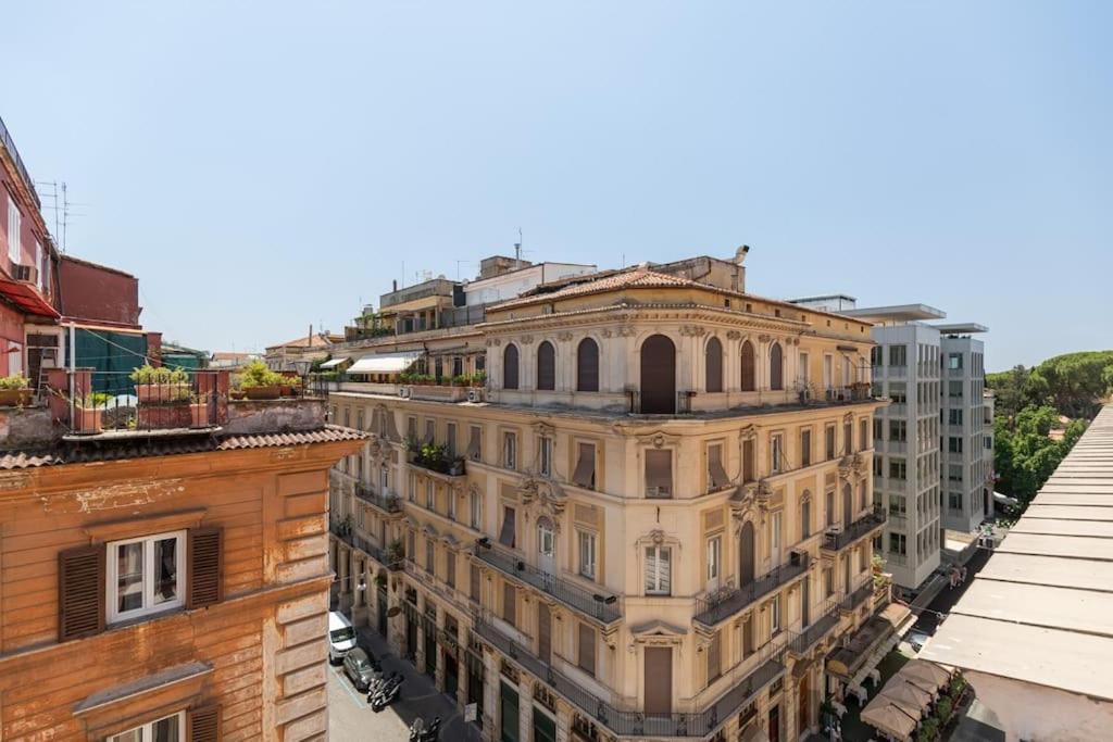 Via Veneto Supreme Terrace