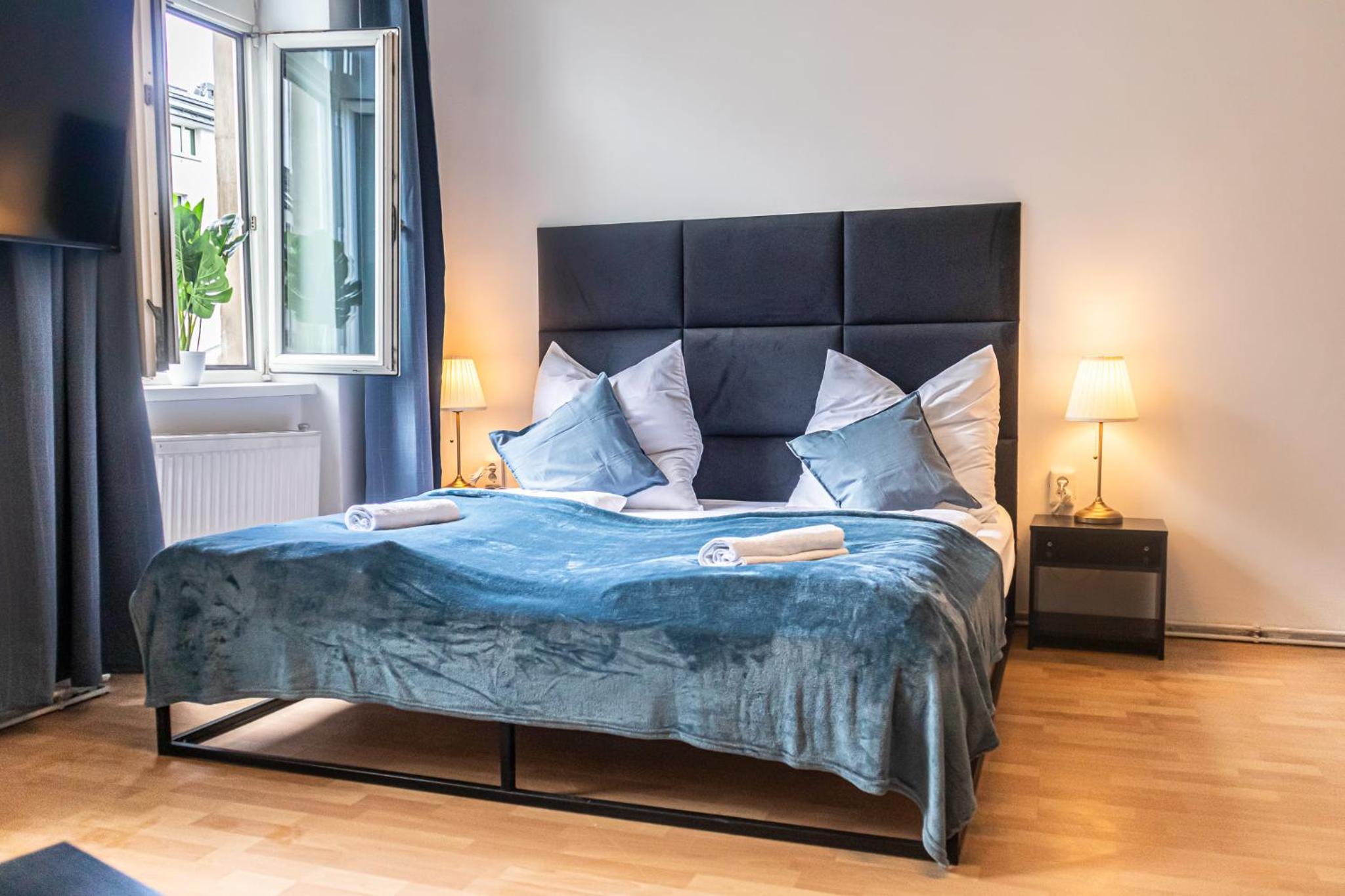 Chic & Cozy 2BR Stay Near U6 Schöpfwerk Station