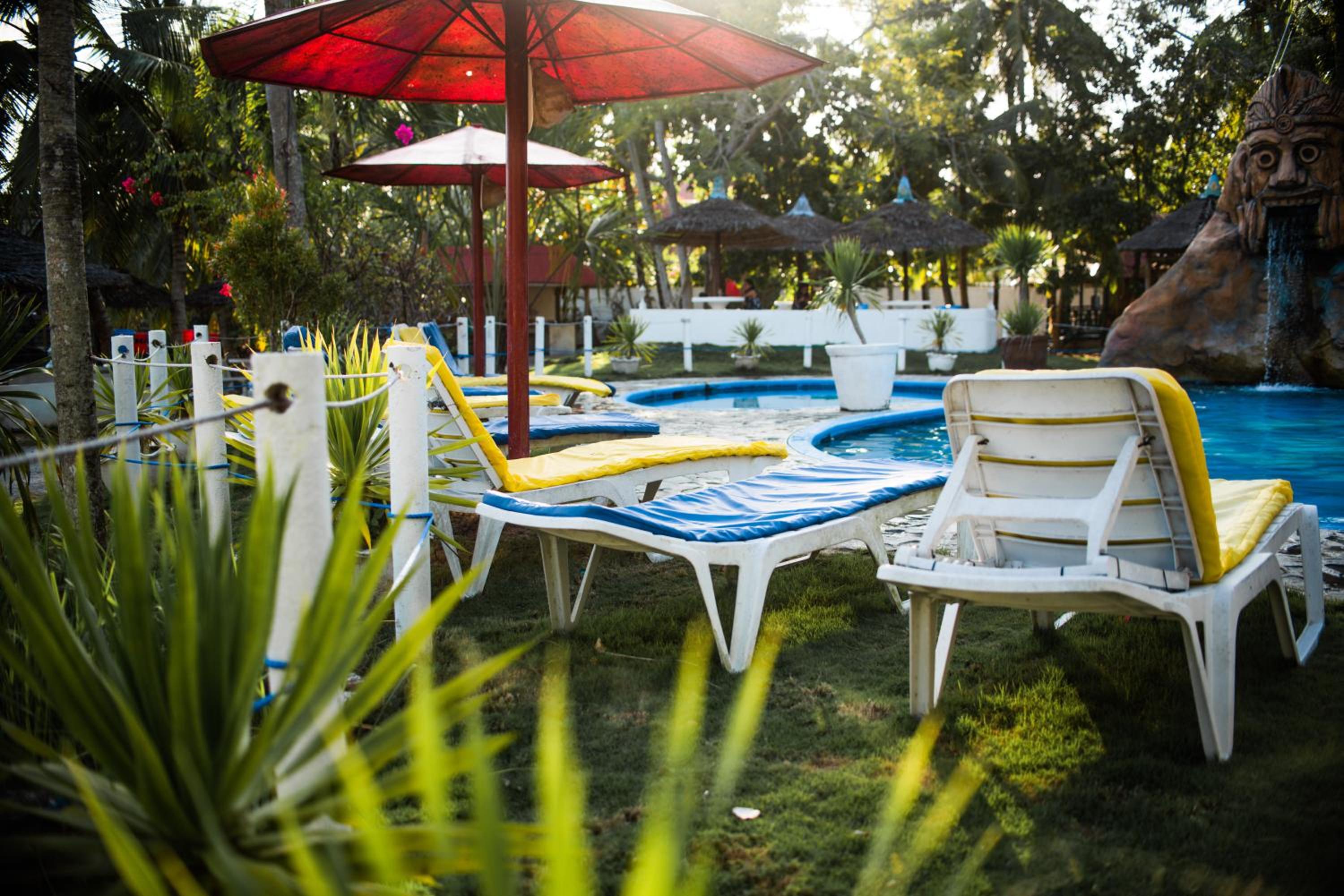 Sipaway Island Resort Inc Former Whispering Palms Resort