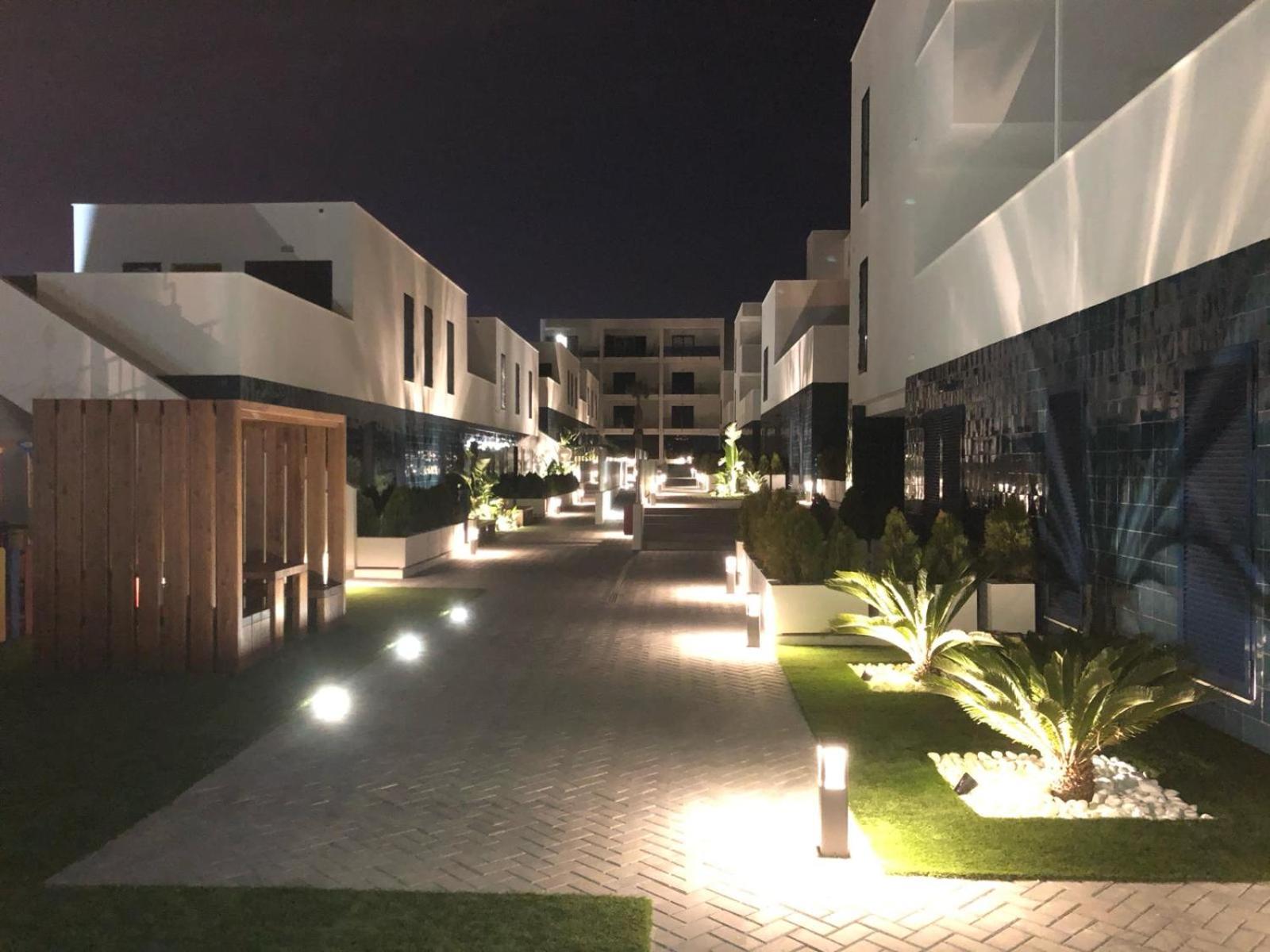 Palmview Poolside Heaven in Turquesa del Mar