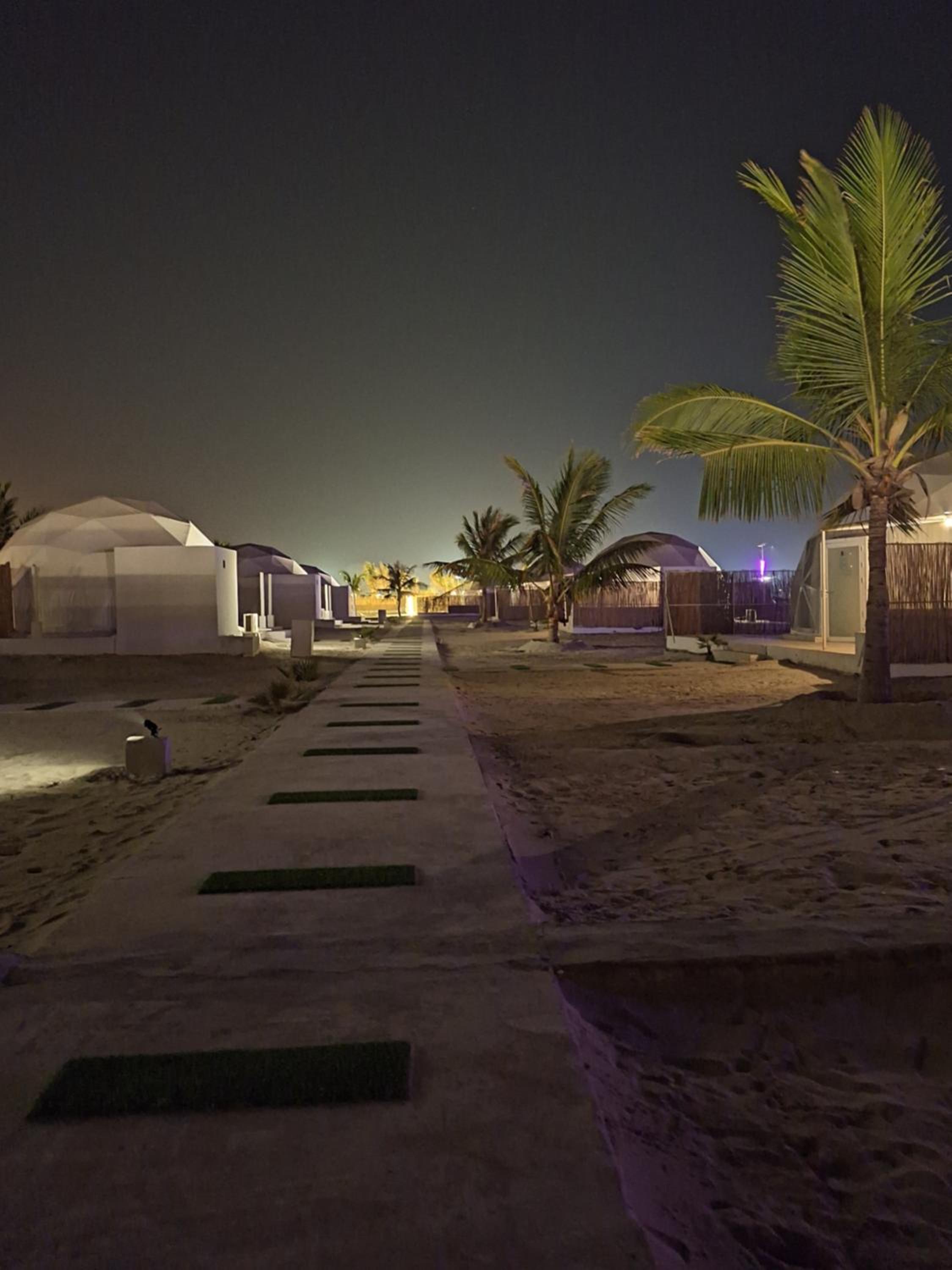 AVICENNIA BEACH DOMES