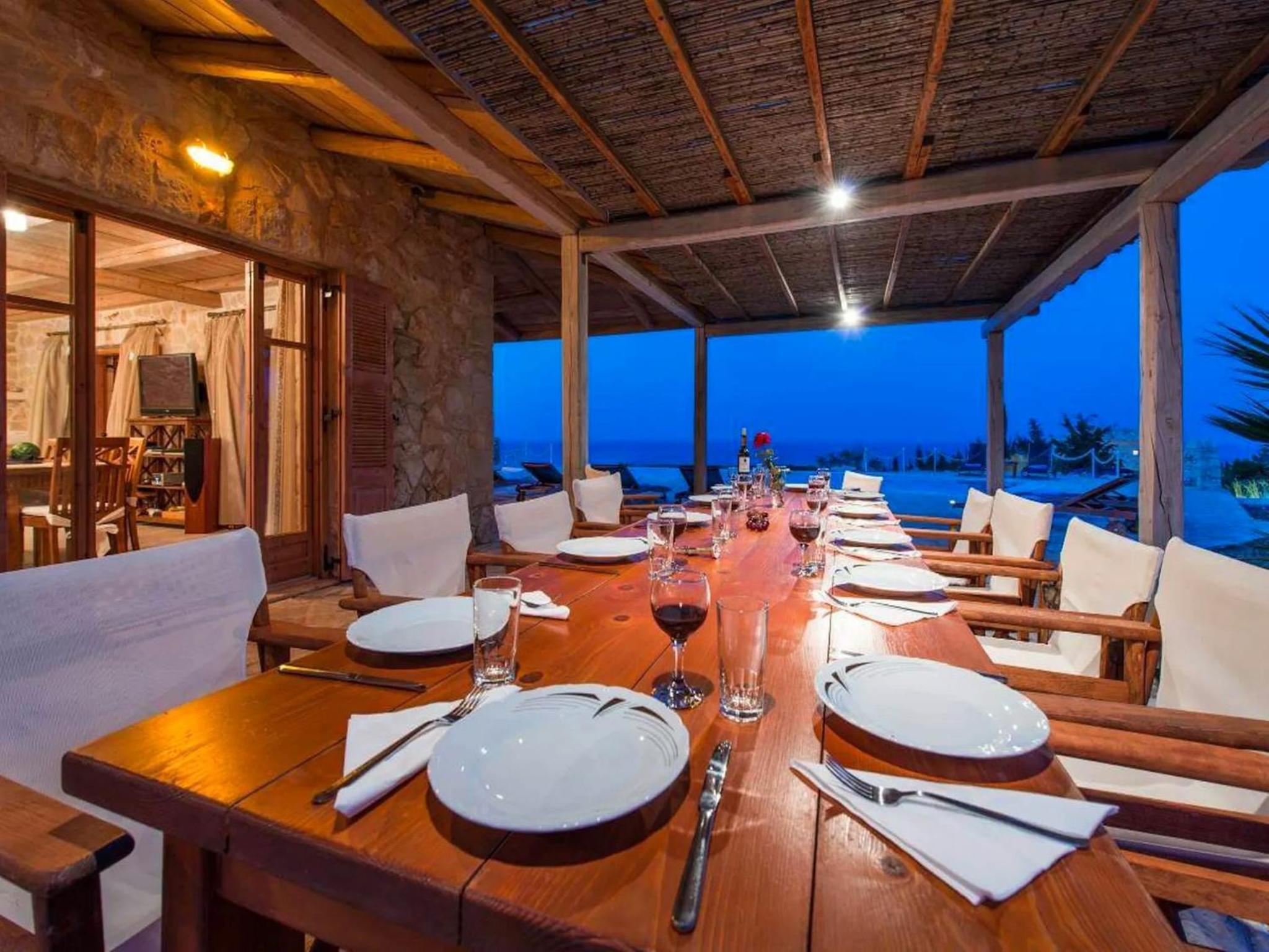 Elegant Zante Villa - Villa Divas - 6 Bedrooms - Infinity Pool - 100 Metres To The Sea - Short Drive To Agios Nikolaos view 3