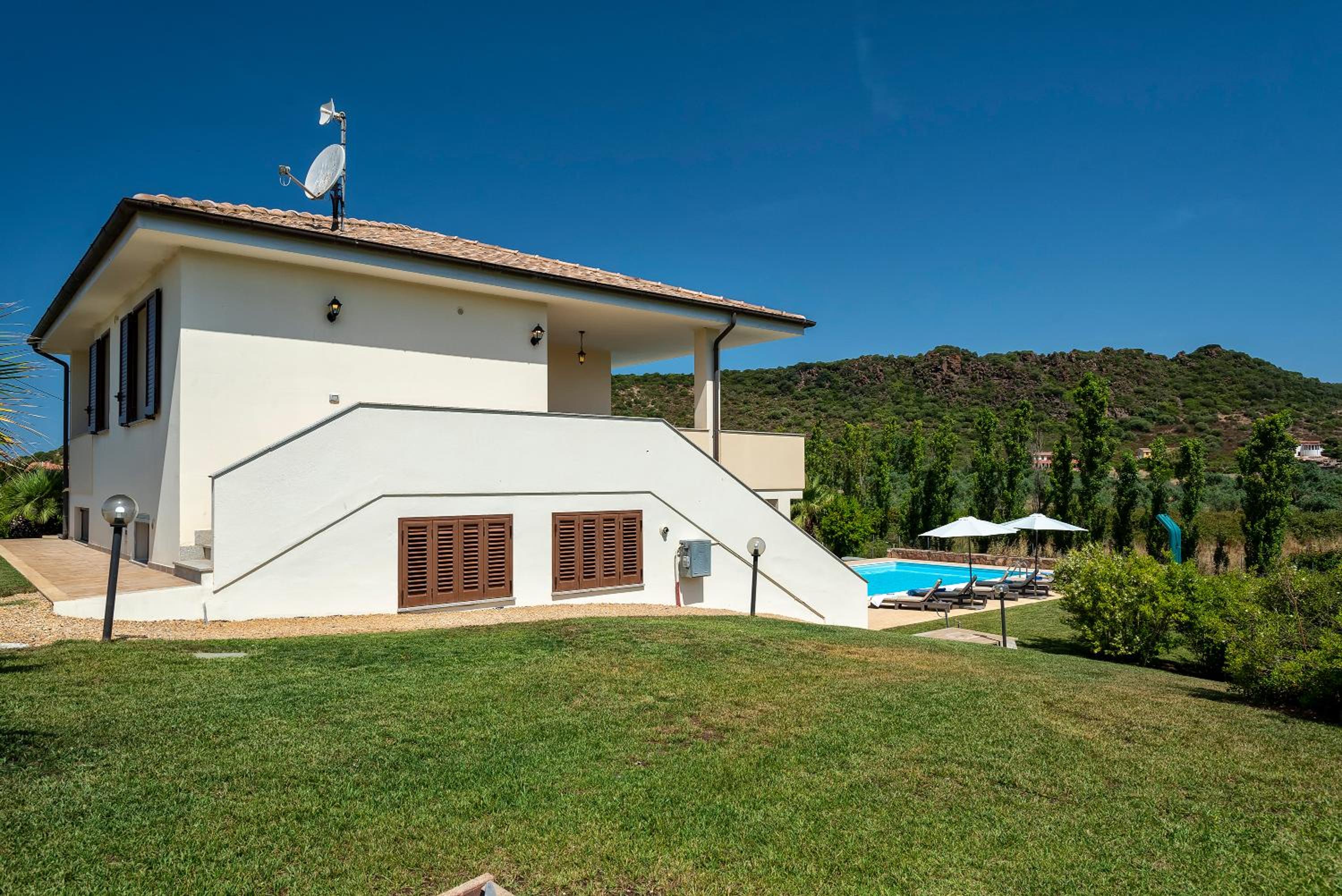 Hotel Villa con piscina - Alghero - “VILLA ELENA” - Image 1