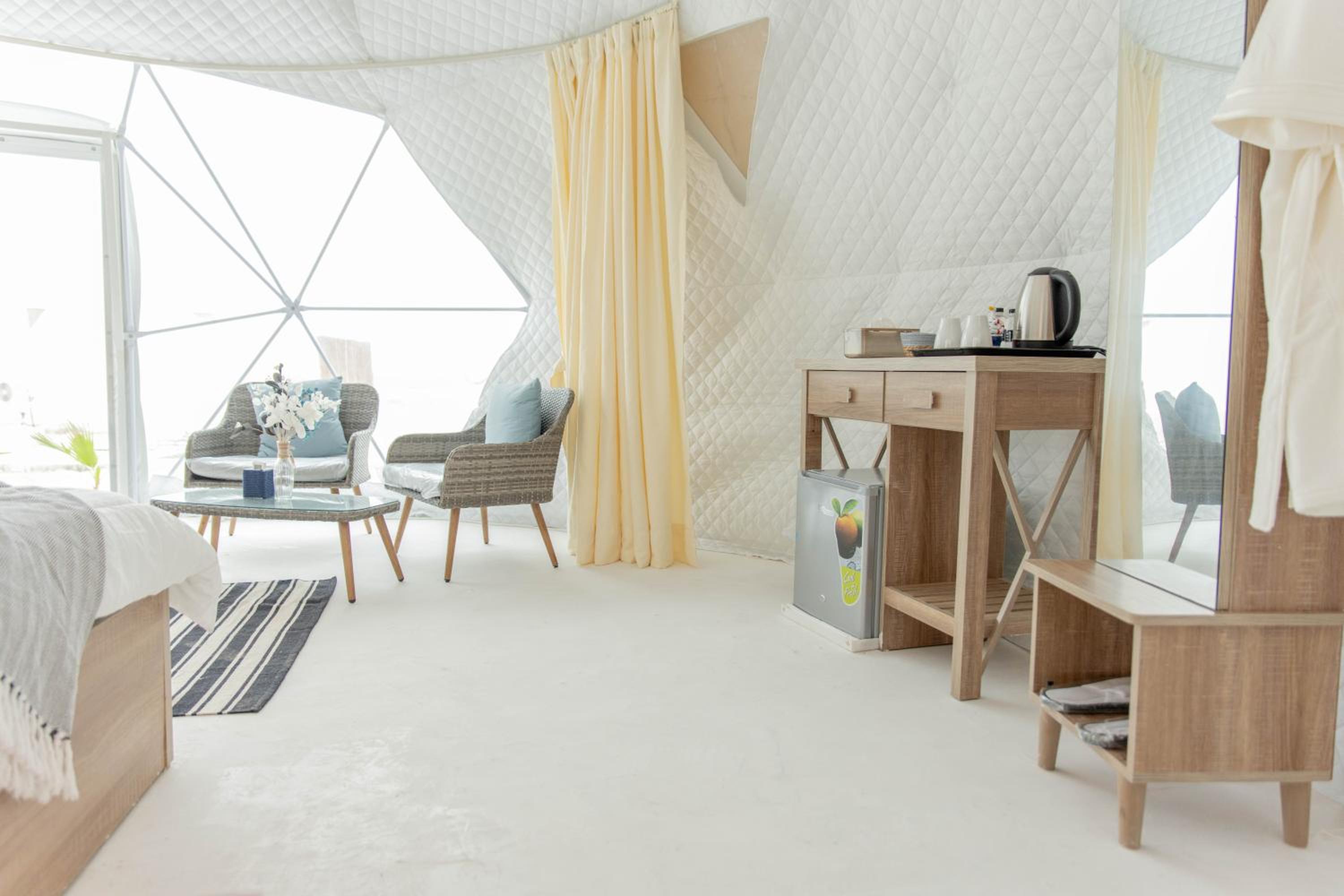 AVICENNIA BEACH DOMES