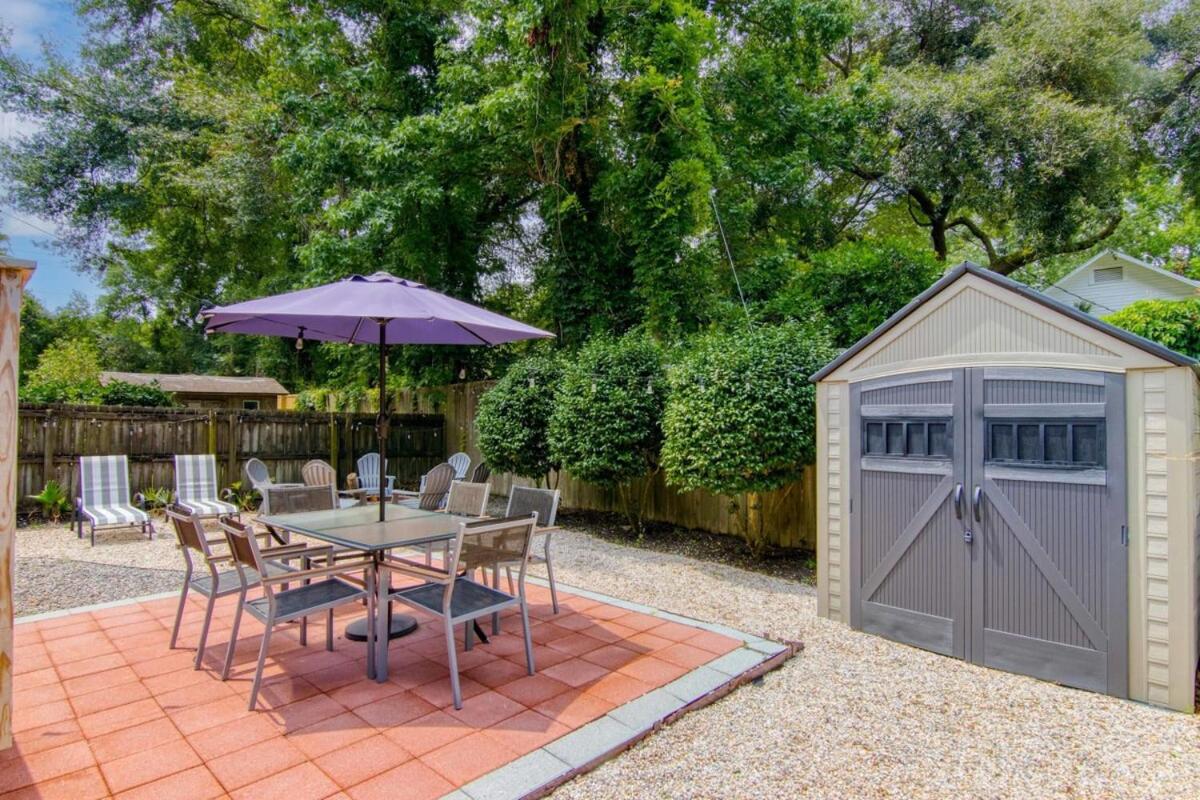 Charleston Oasis with Hot Tub, Mins to Dtwn, photo 25