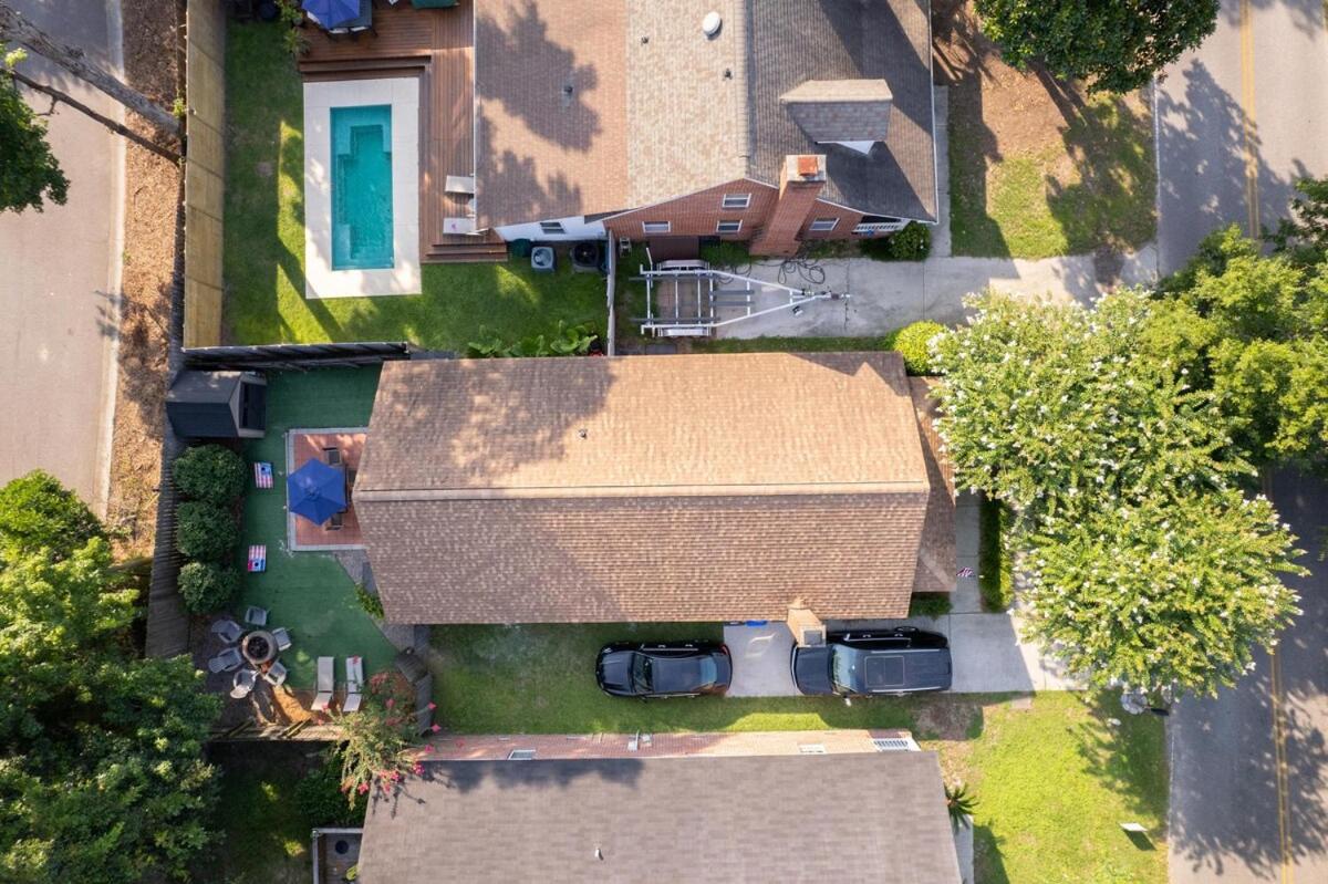 Charleston Oasis with Hot Tub, Mins to Dtwn, photo 19