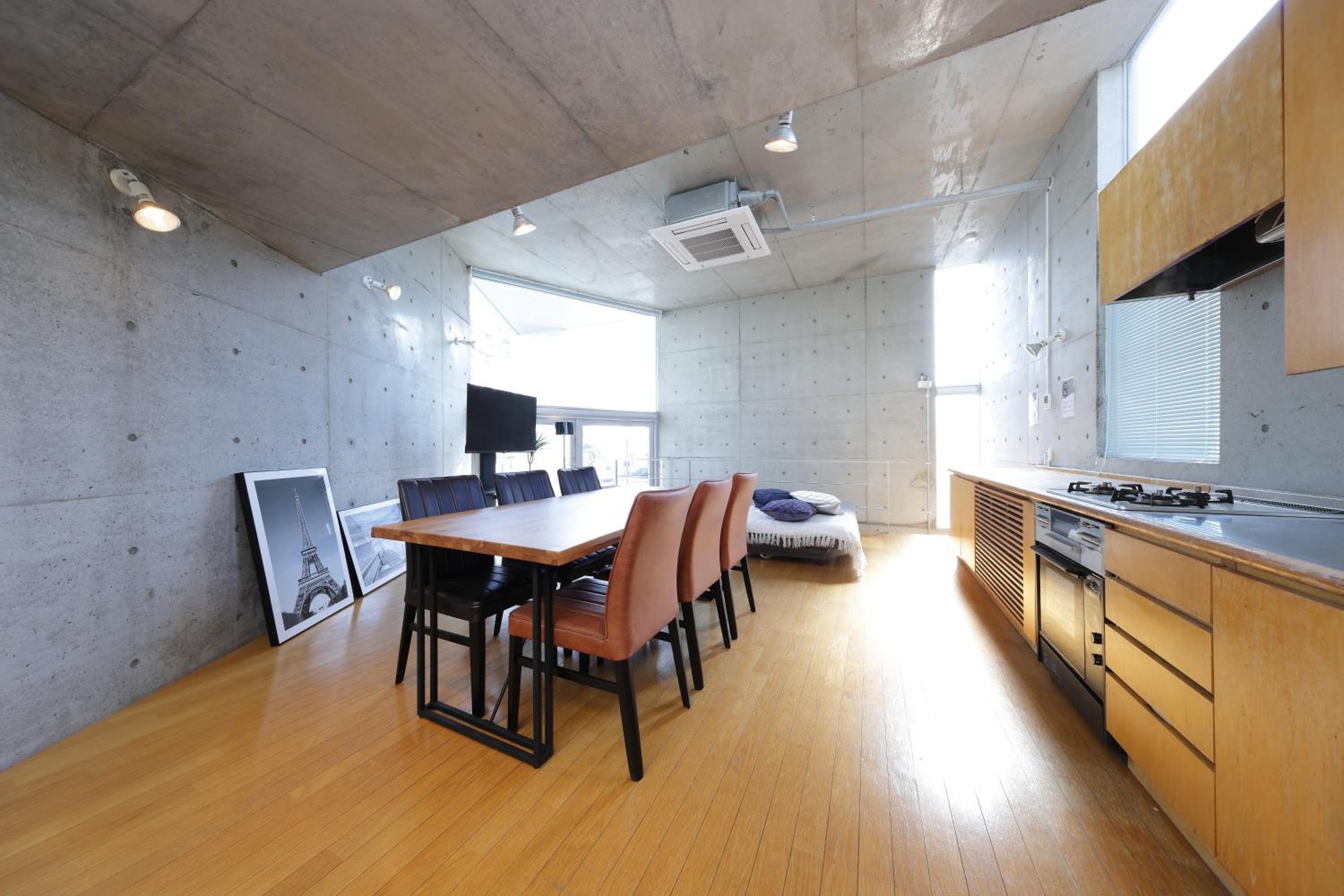 STUDIO GEN