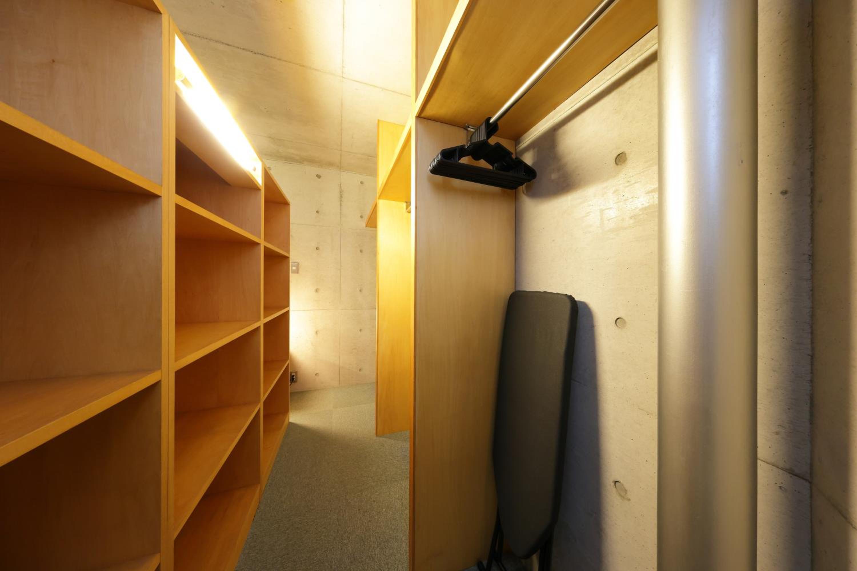 STUDIO GEN