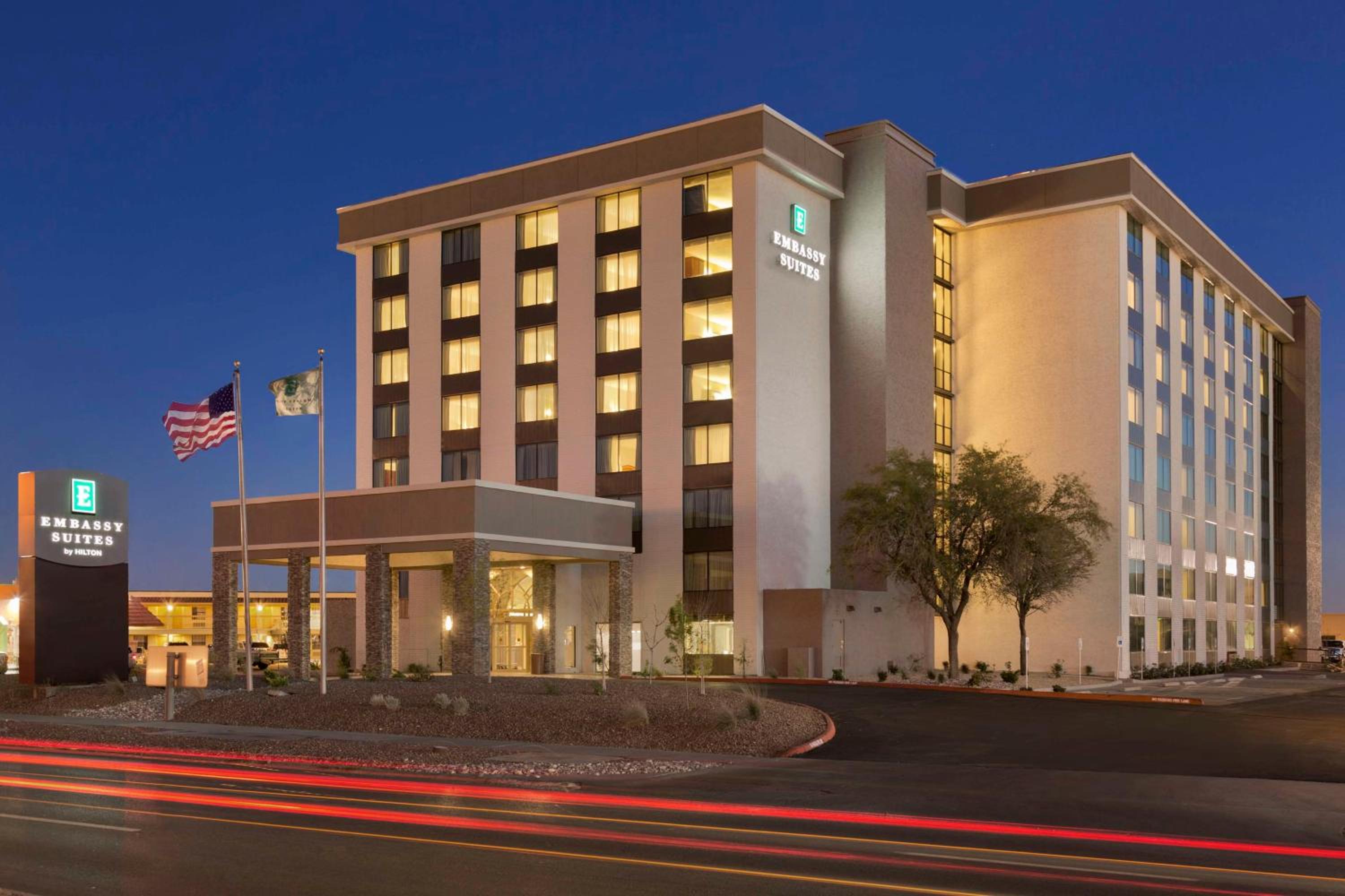 Hotel Embassy Suites by Hilton El Paso - Image 1