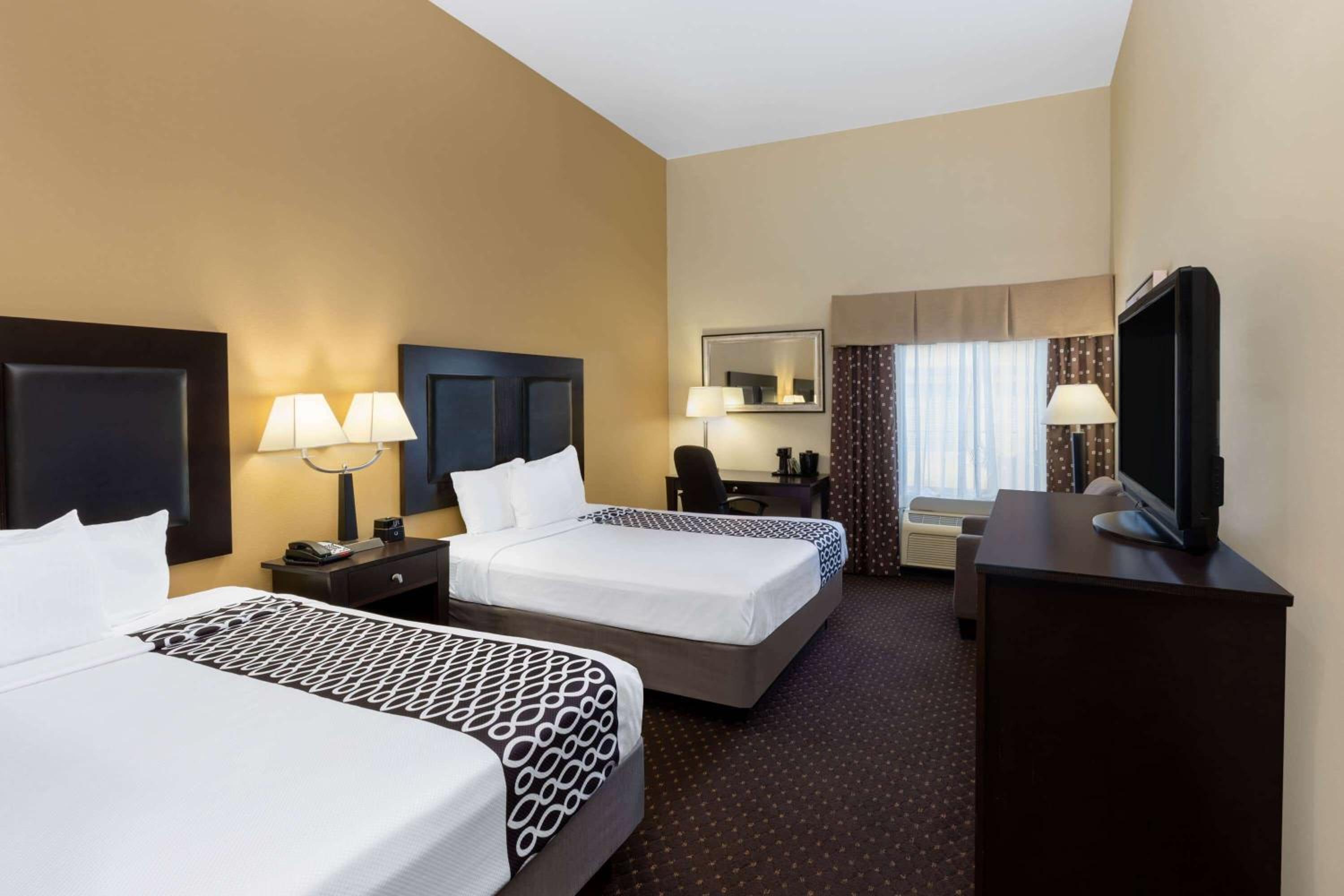 La Quinta by Wyndham Houston New Caney - Property Image 23