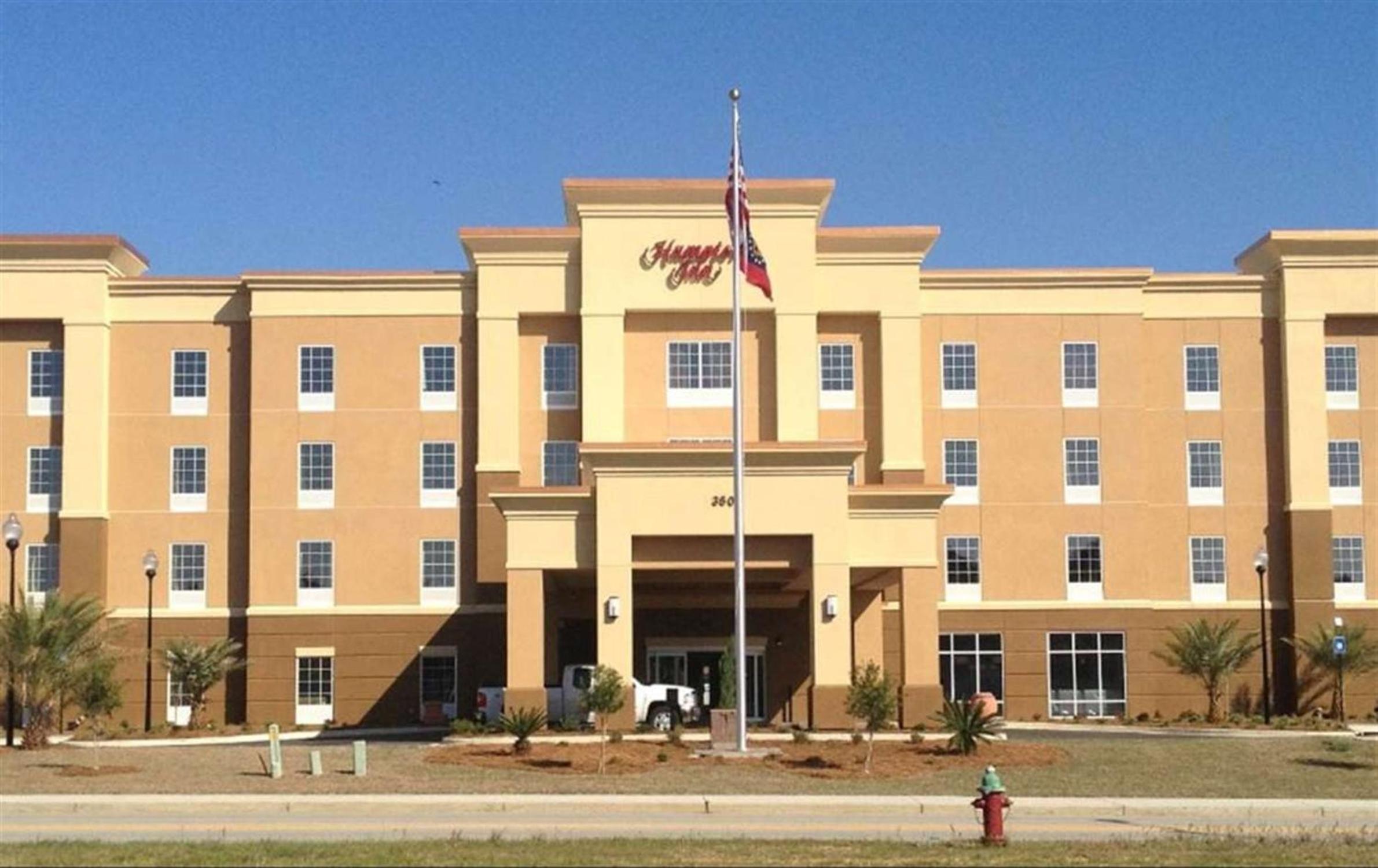 Elko Vacations - Hampton Inn by Hilton Elko Nevada - Property Image 1