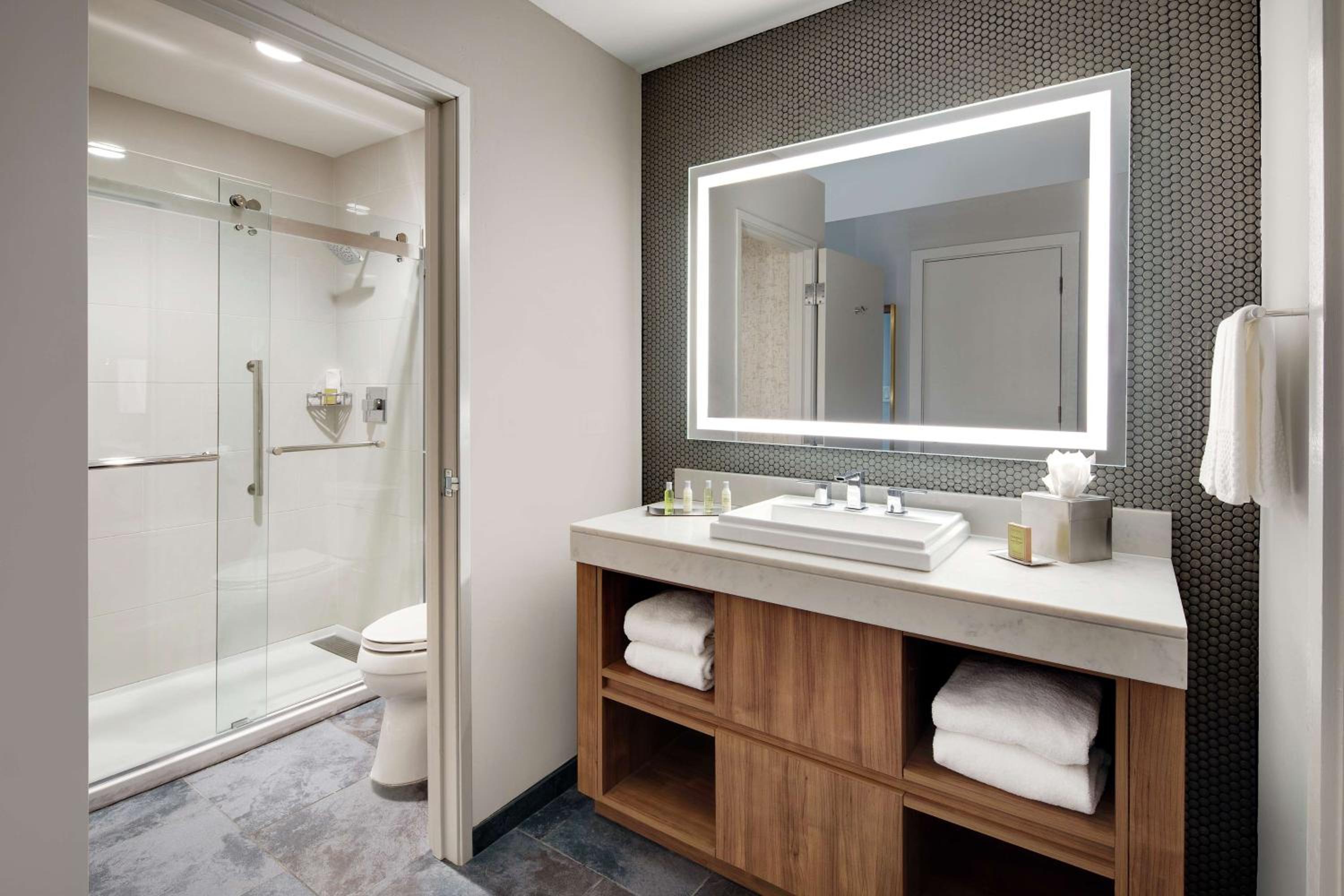 Highline Vail - a DoubleTree by Hilton, Photo 13