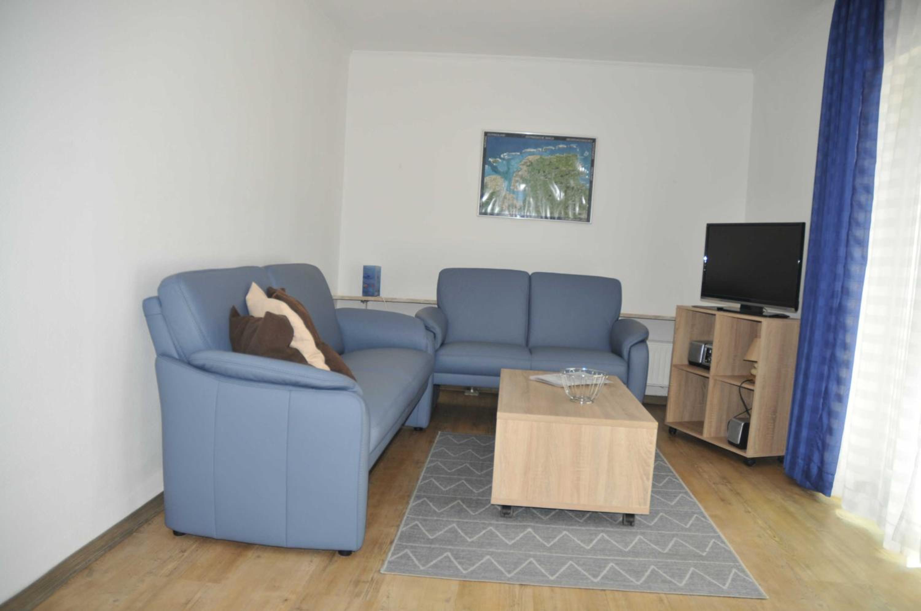Haus hinterm Deich