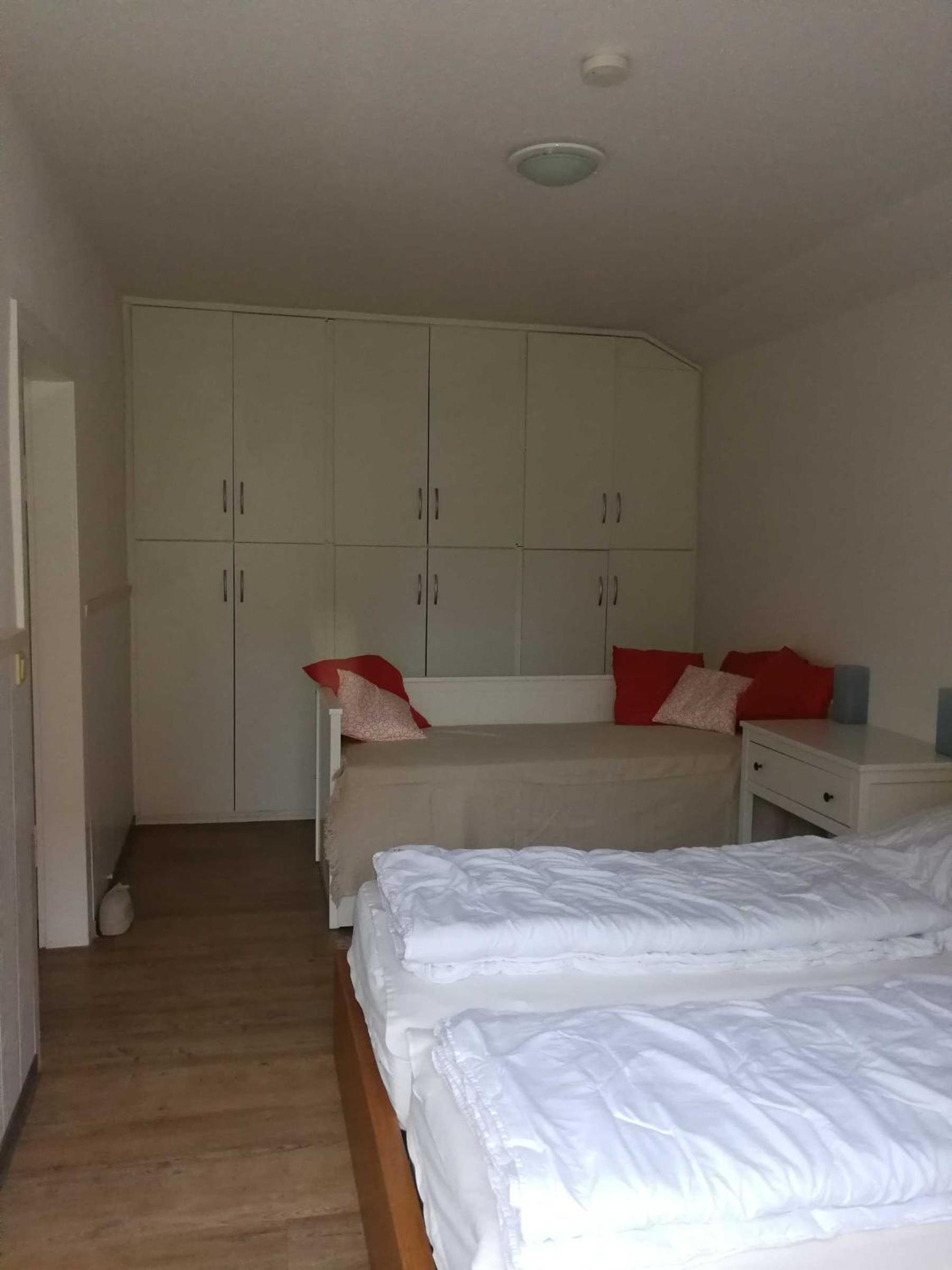 Haus hinterm Deich