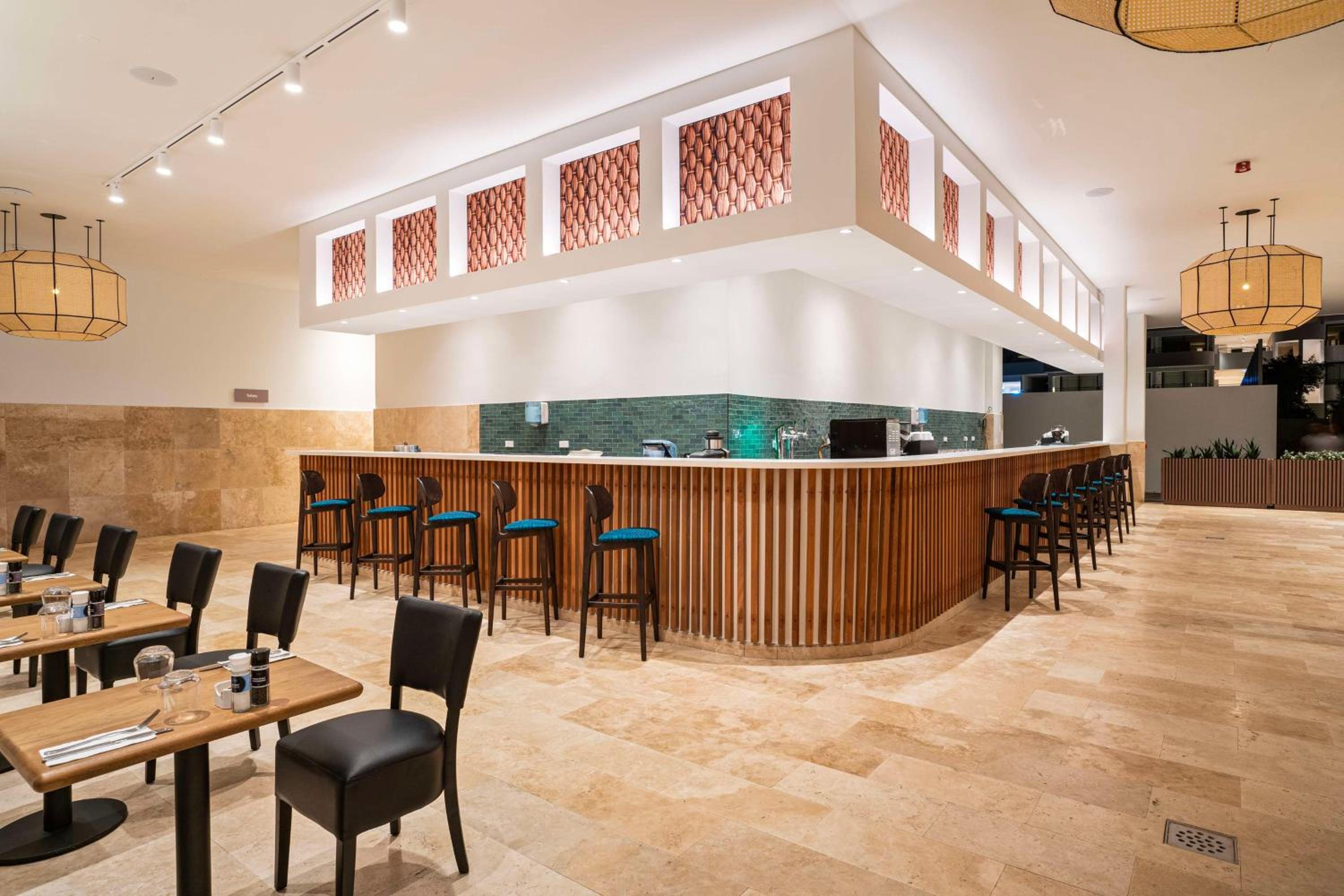 The Rif At Mangrove Beach Corendon Curacao All-Inclusive, Curio by Hilton - Photo 37