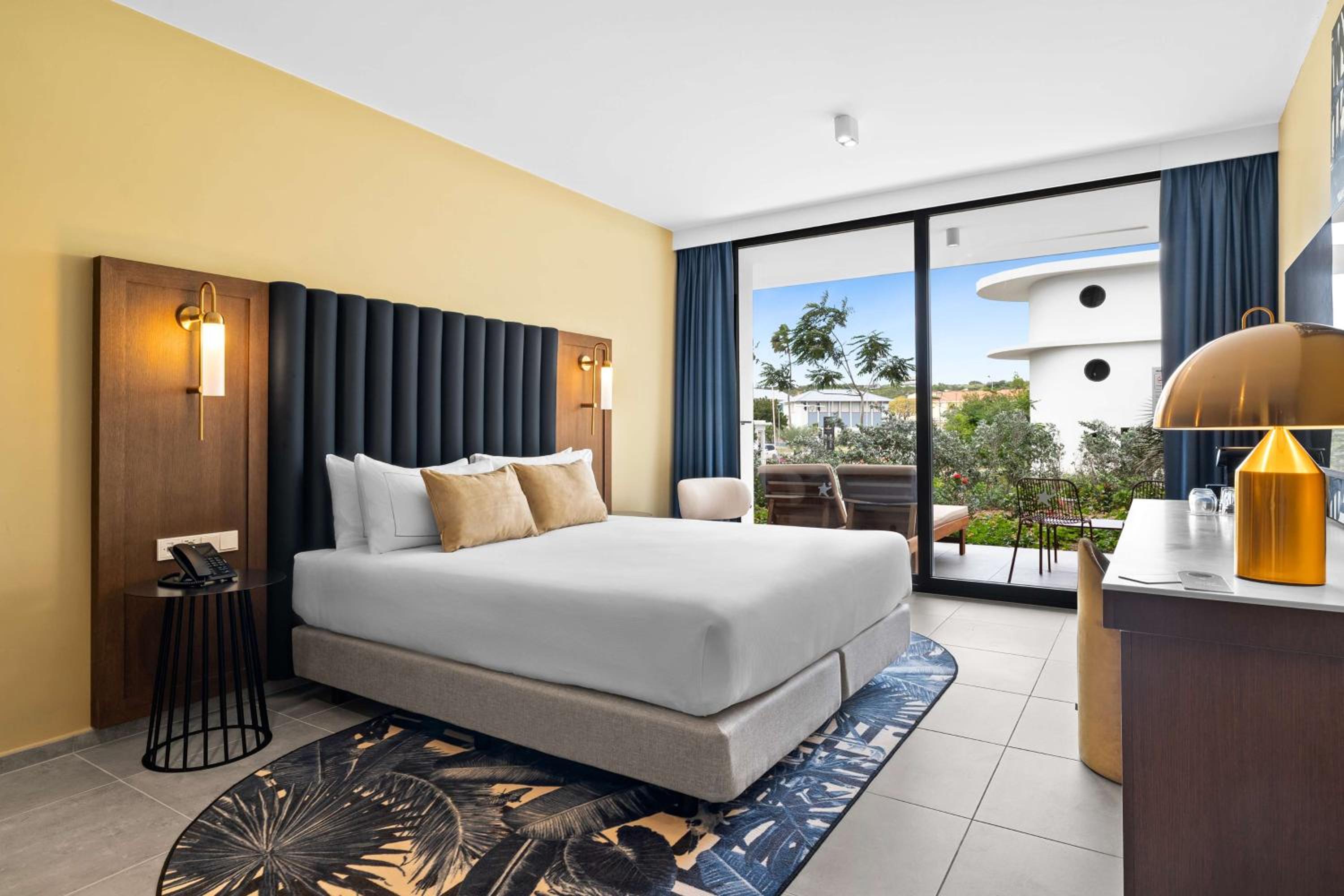 The Rif At Mangrove Beach Corendon Curacao All-Inclusive, Curio by Hilton - Photo 13