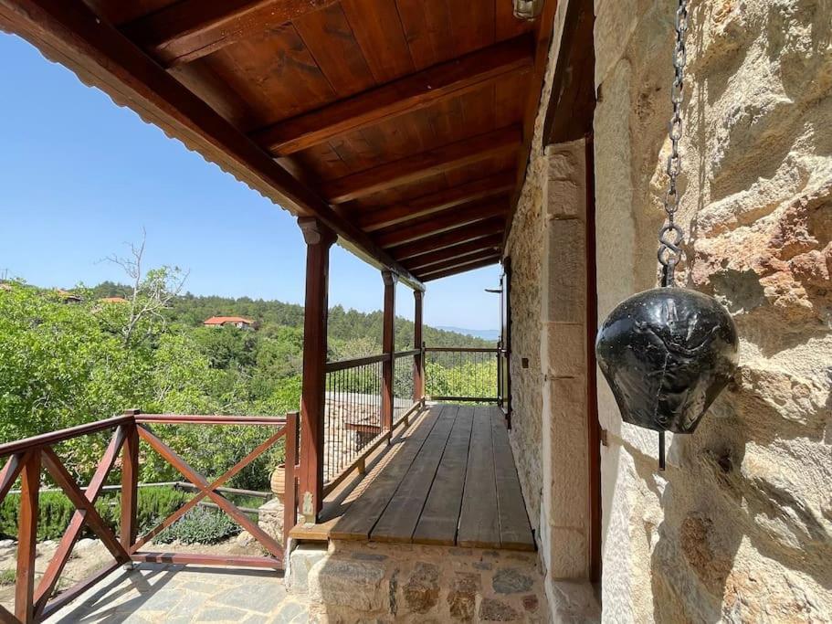 Mountain Retreat studio view 4