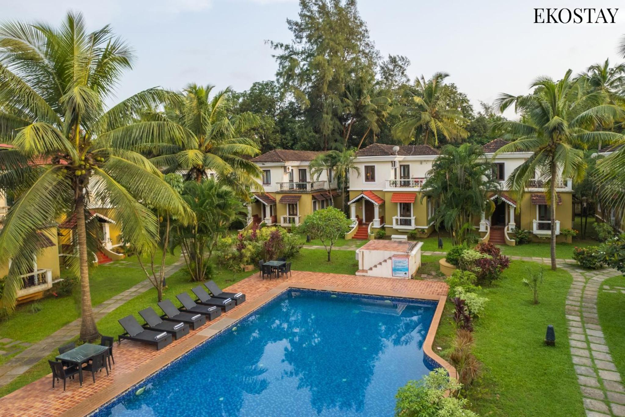EKOSTAY- Coconut Grove Villa view 4