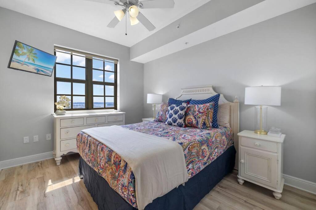 Luxury Condo at Cape Harbour Marina, Water Views! view 4