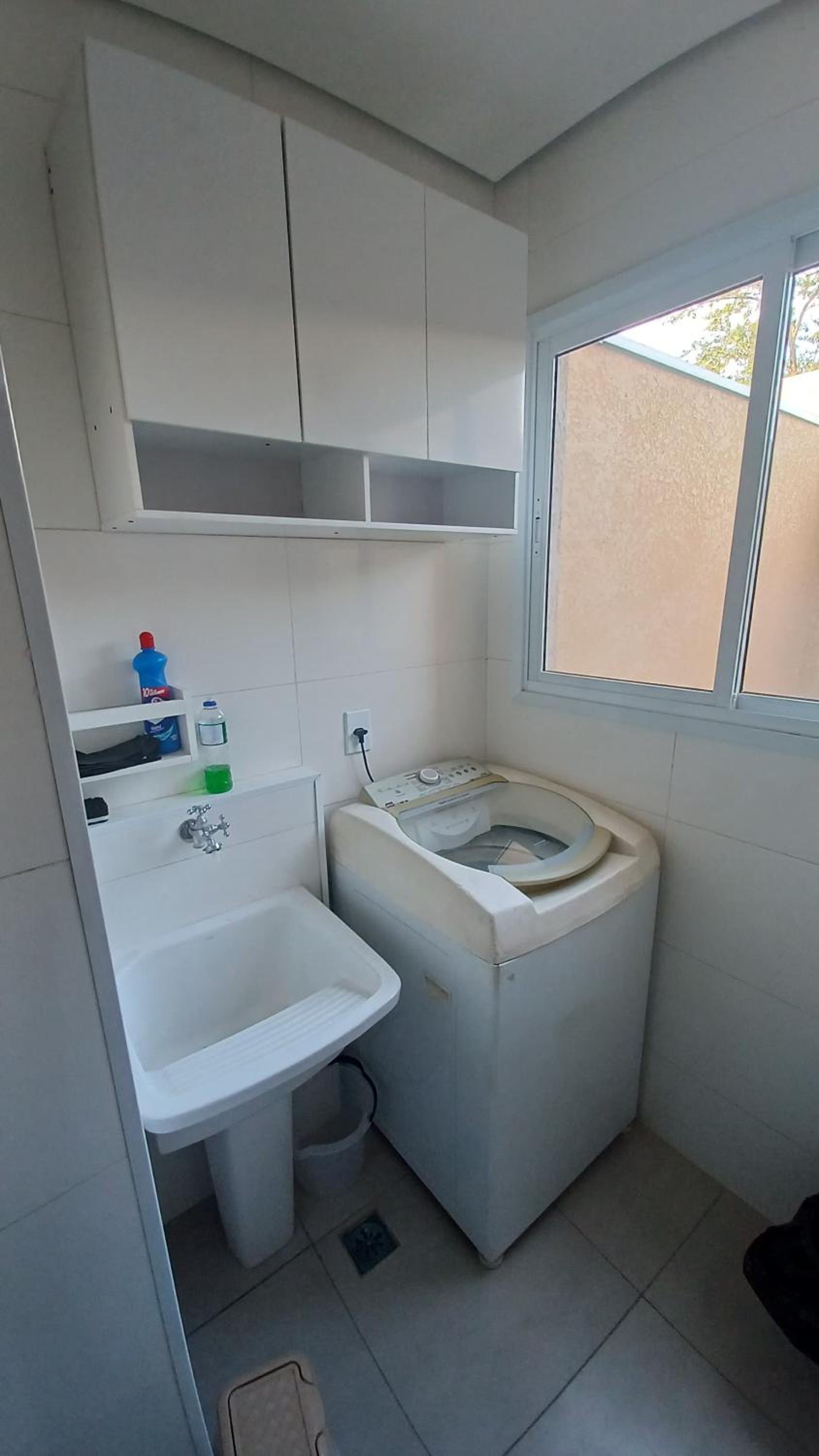 Apto Cond. Recanto dos Pássaros