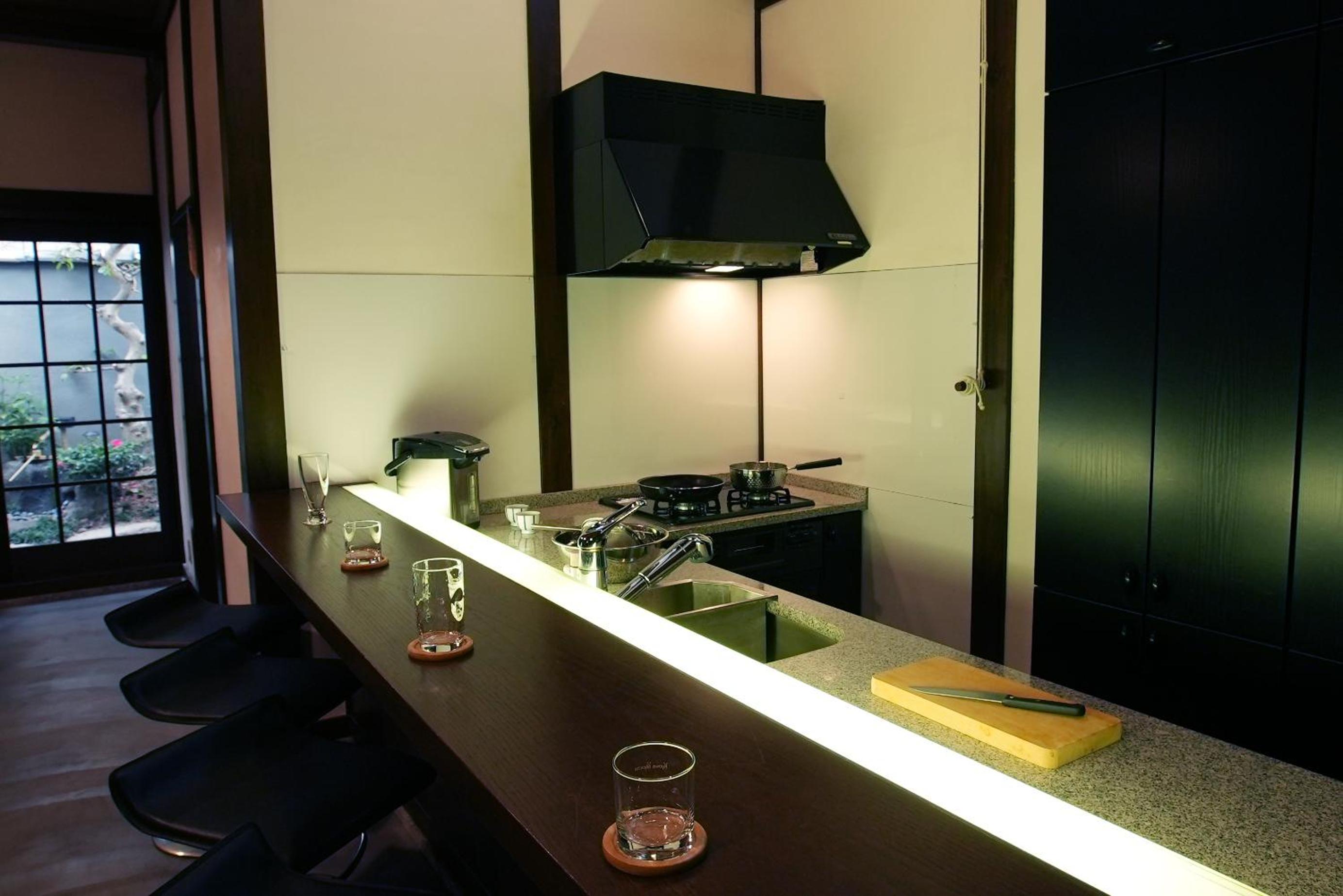 KAMIYASHIKI Private Hotel - Self Check-in Only
