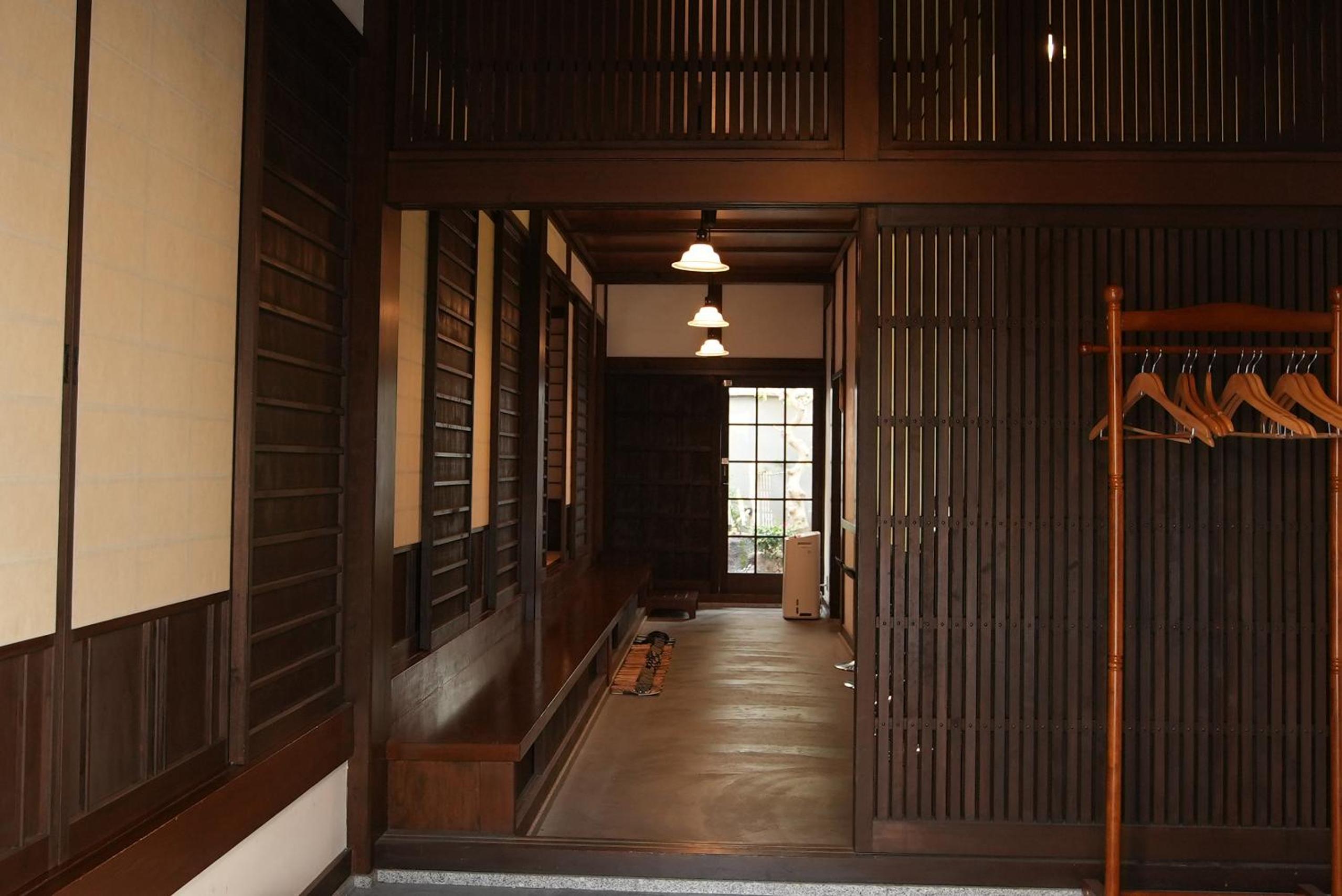 KAMIYASHIKI Private Hotel - Self Check-in Only