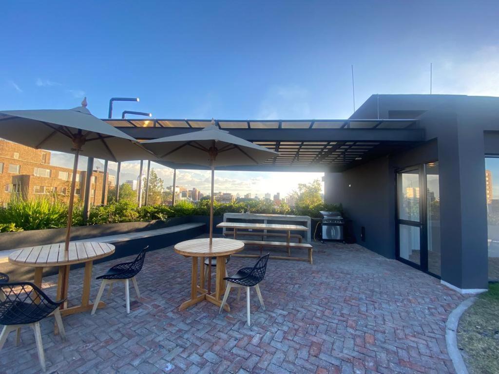 Chic downtown loft - near Zona Rosa