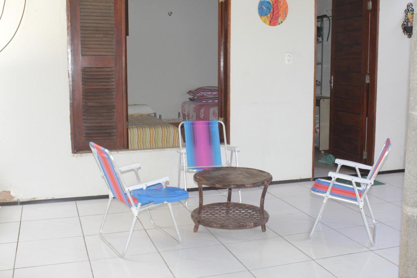 Casa c WiFi a beira mar na Praia Redonda,Icapui CE