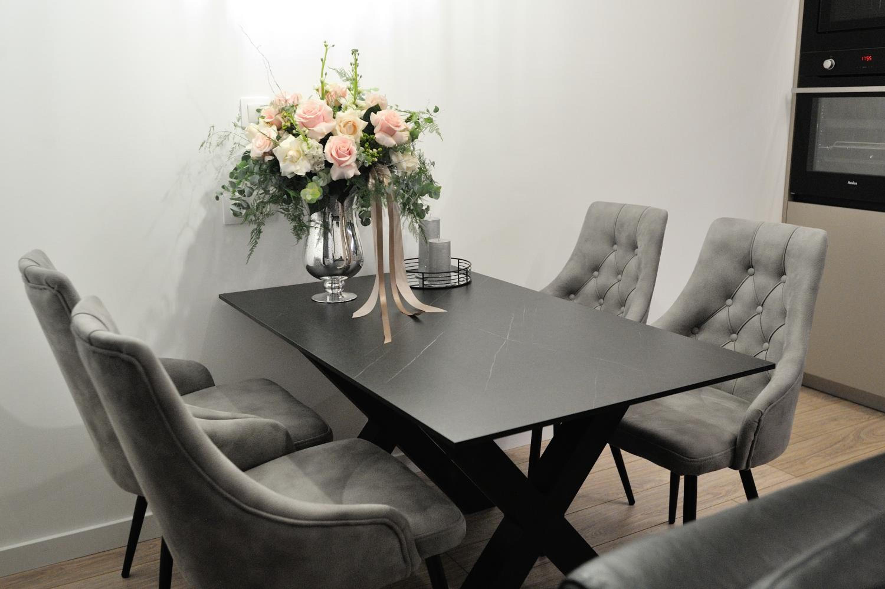 Solaris Apartments - free parking