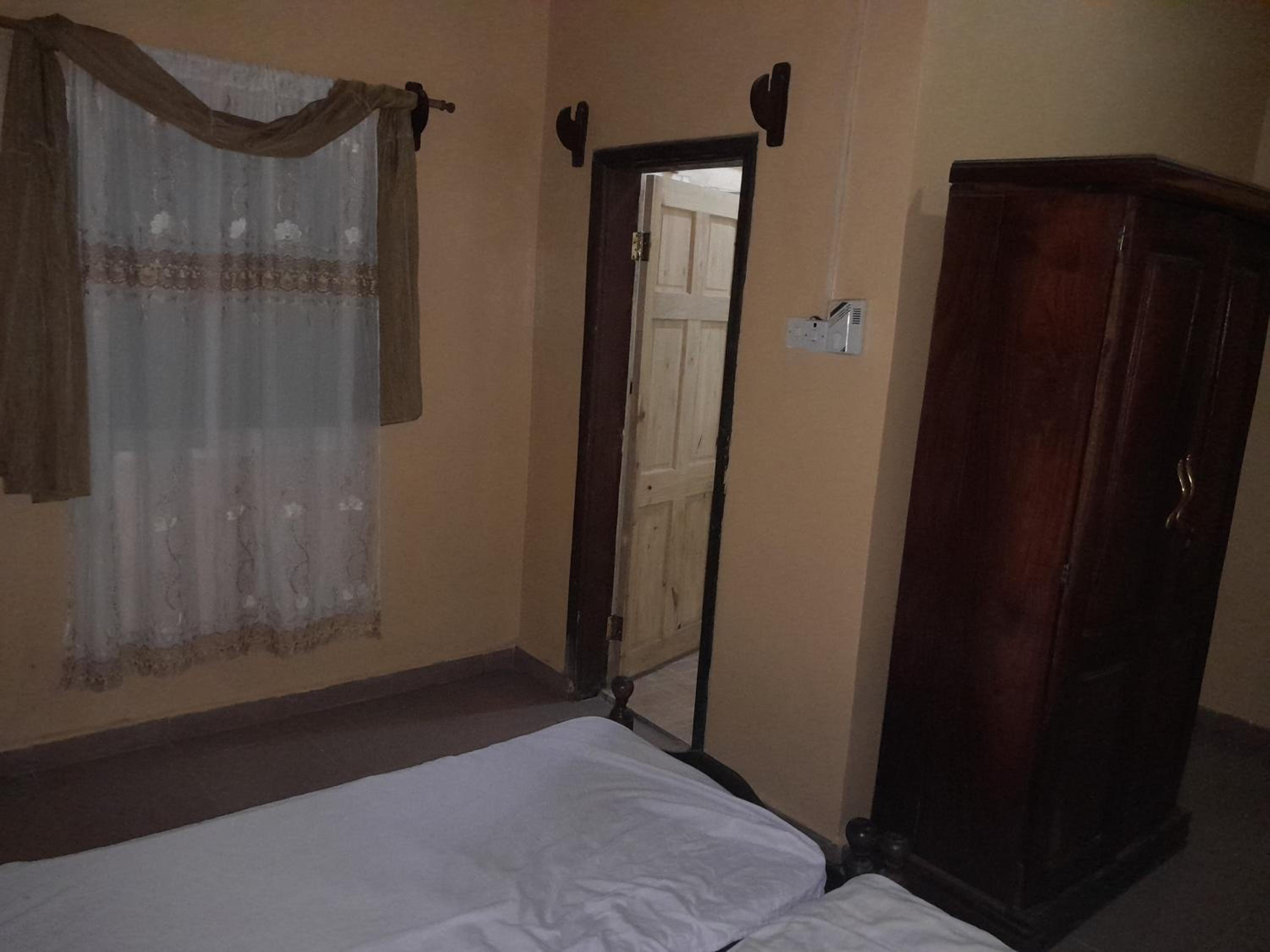 Fayes Apartments