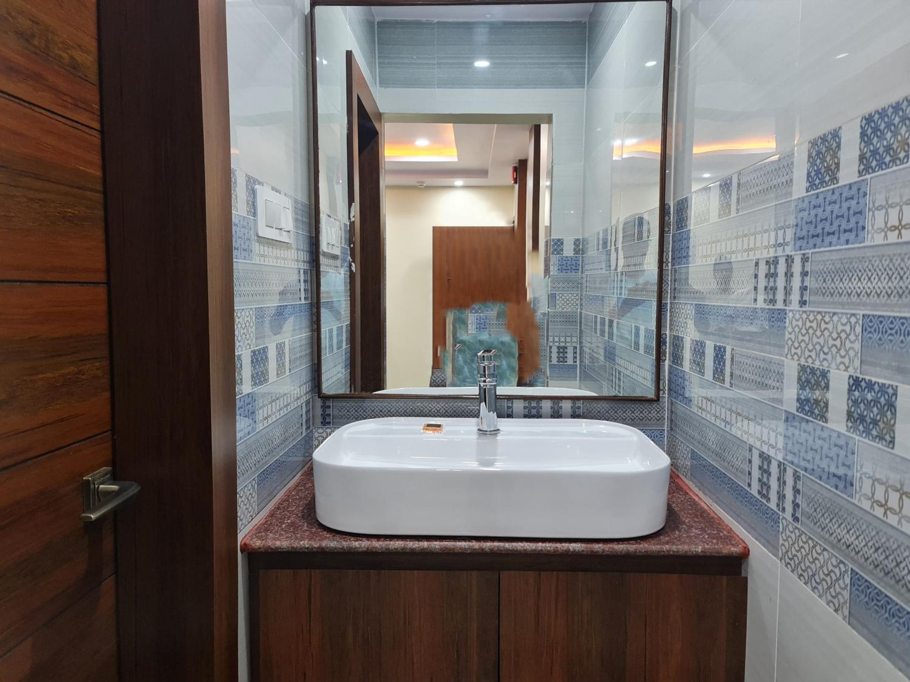 Hotel Sabhekar